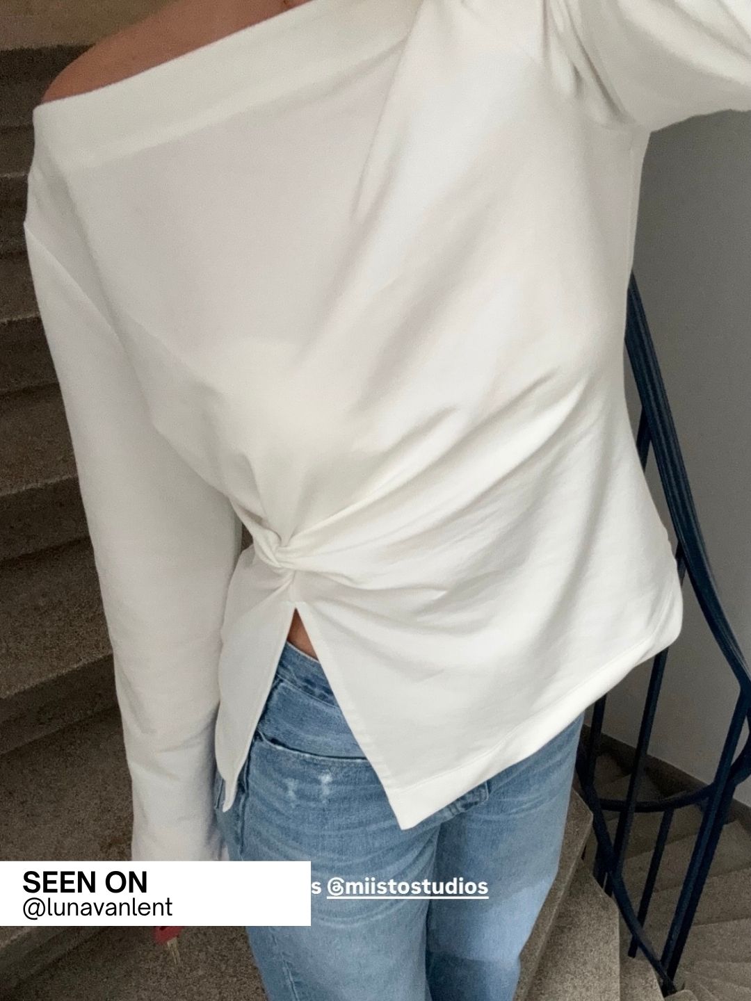 April | Twisted Bootcut Neck Top