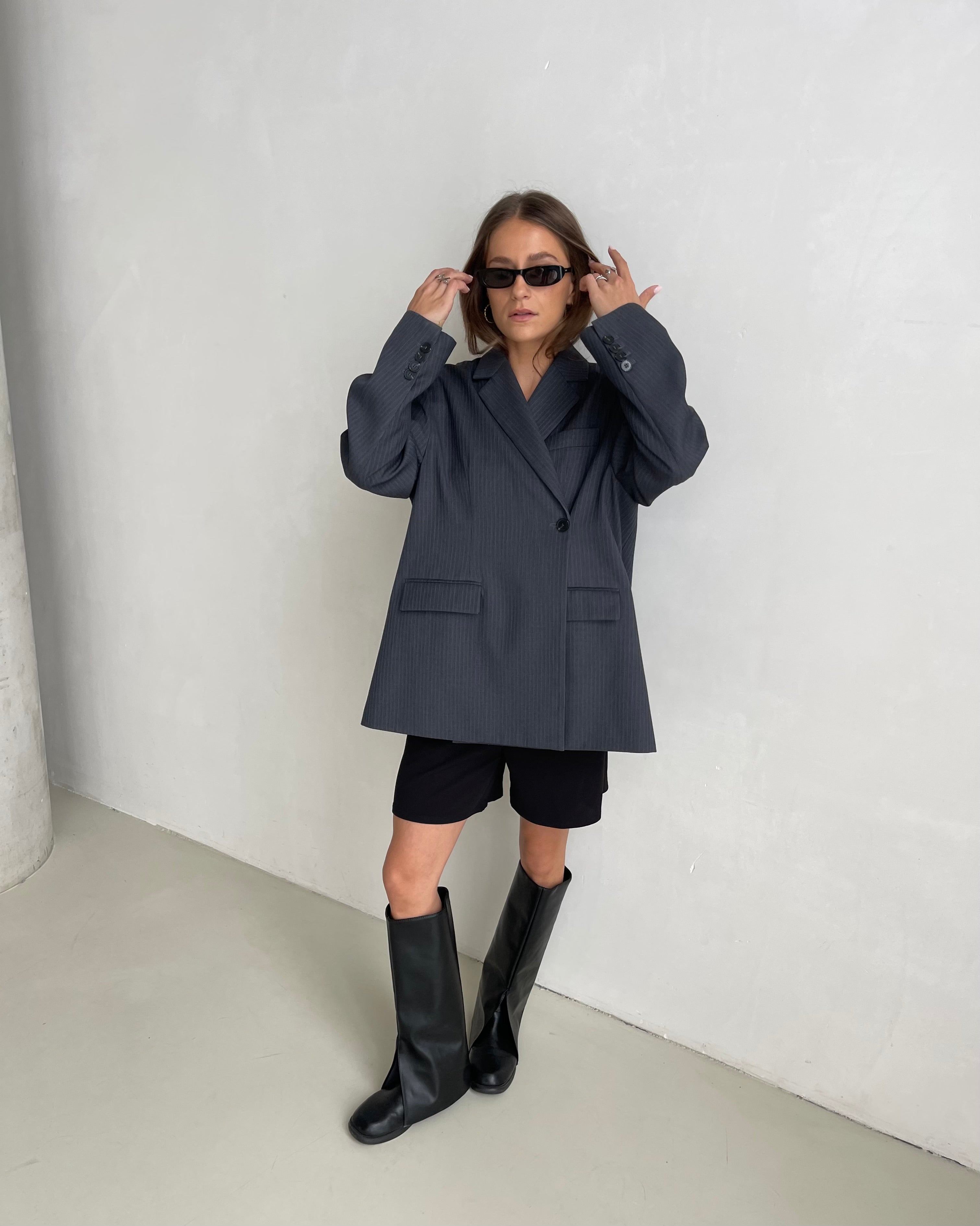Eve | Side Buttoned Blazer