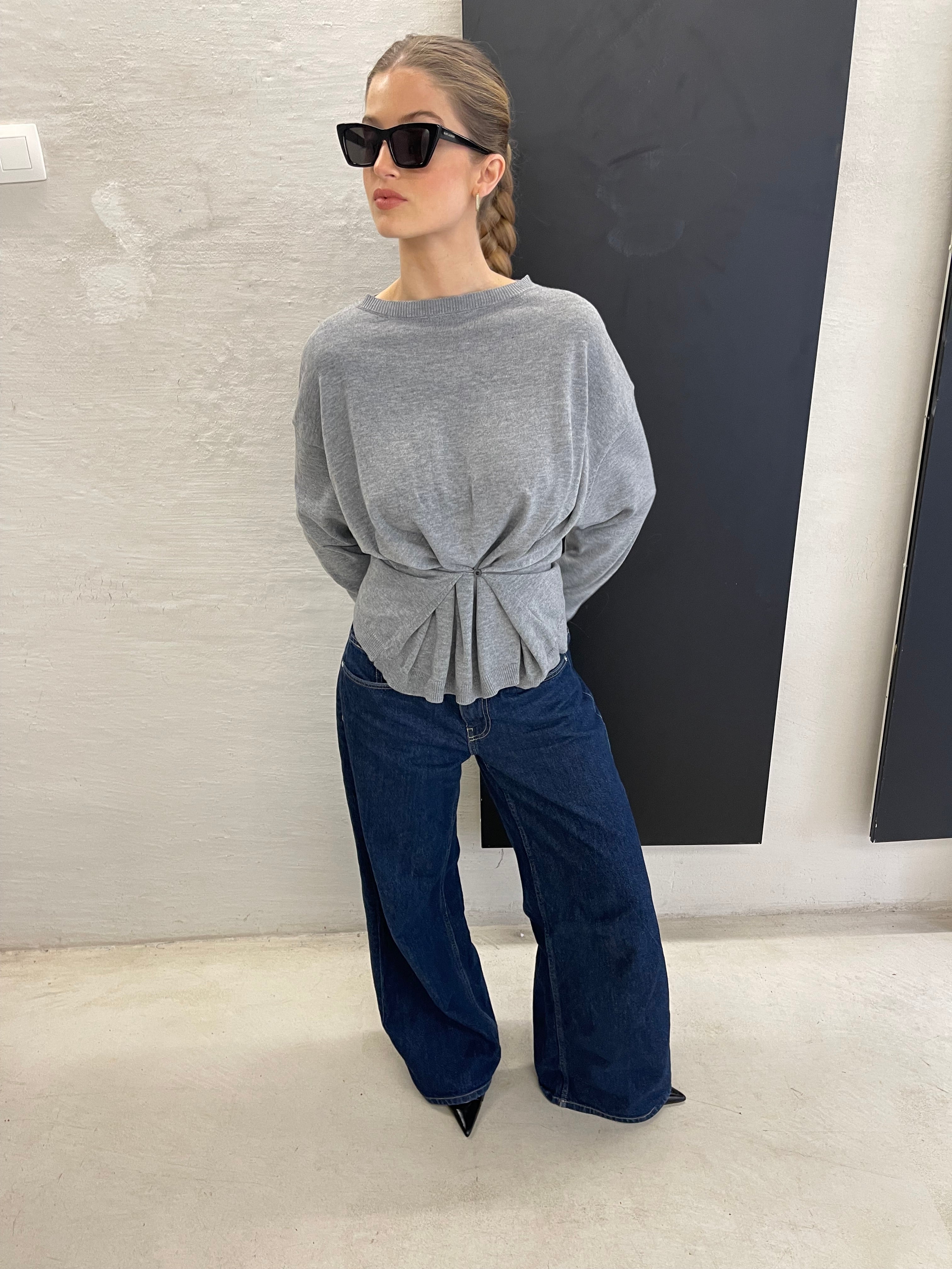 Brookes | Button Wrapped Pull
