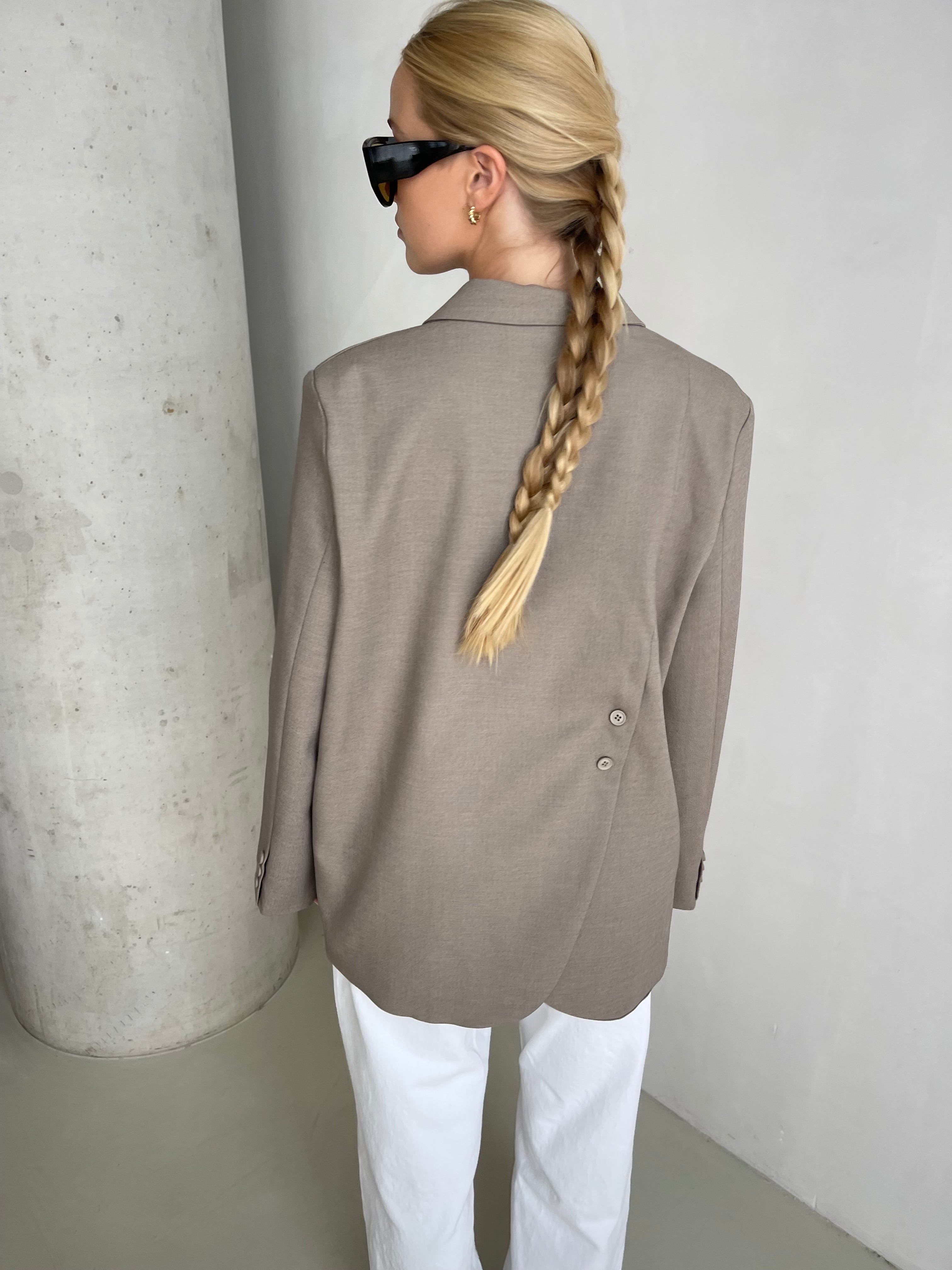 Edith | Assymetric Button Blazer