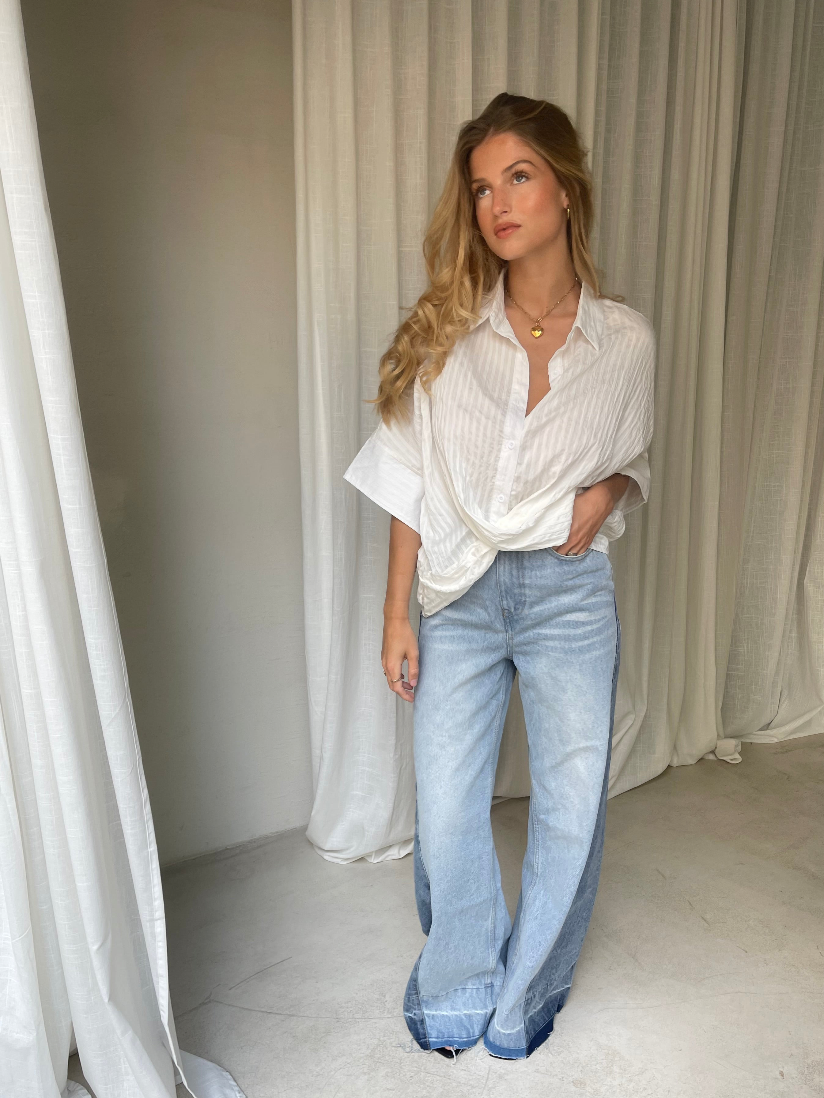 Aven | Crossed Relaxed Shirt