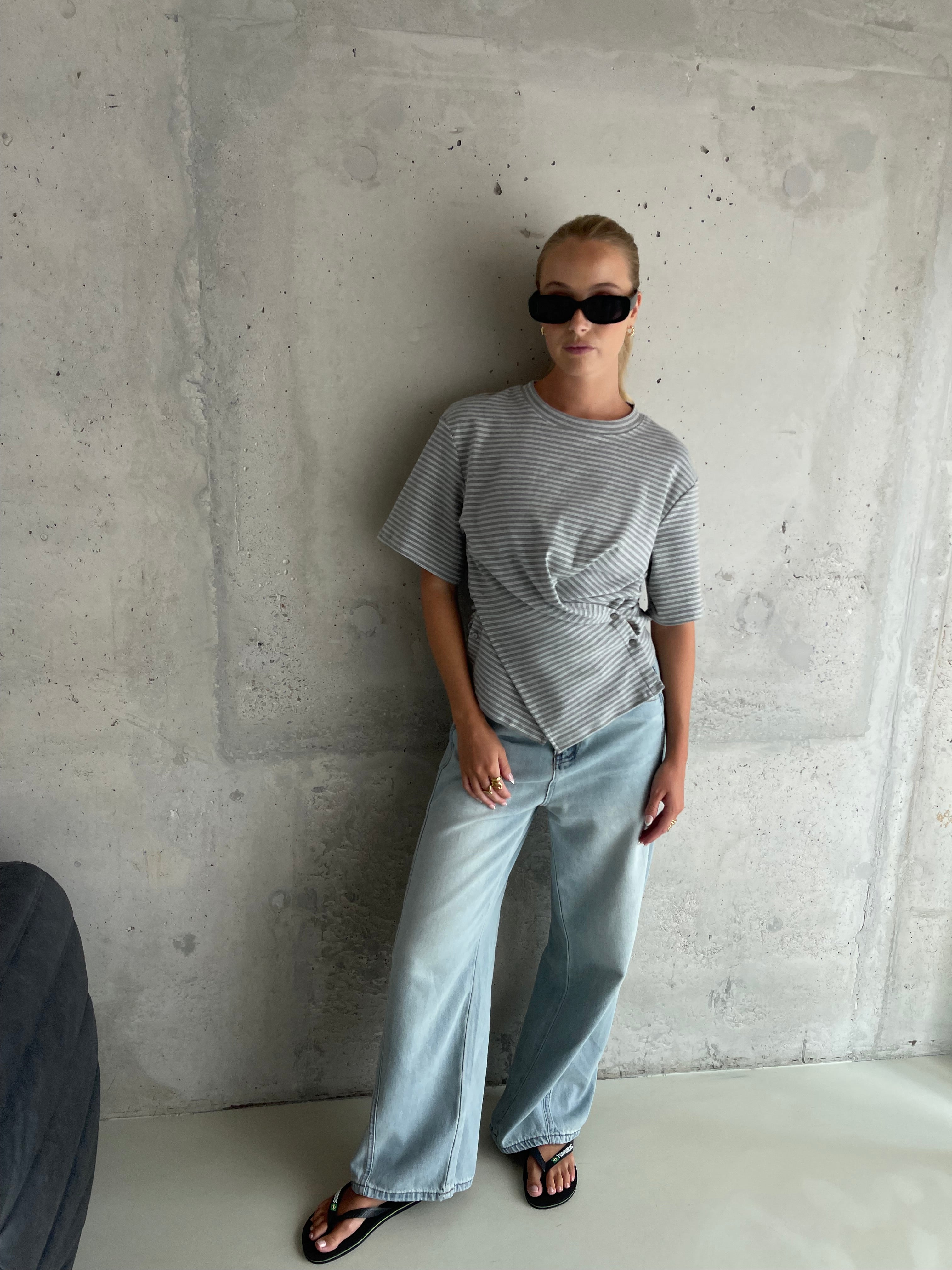 Alyse | Wrapped Tshirt Grey