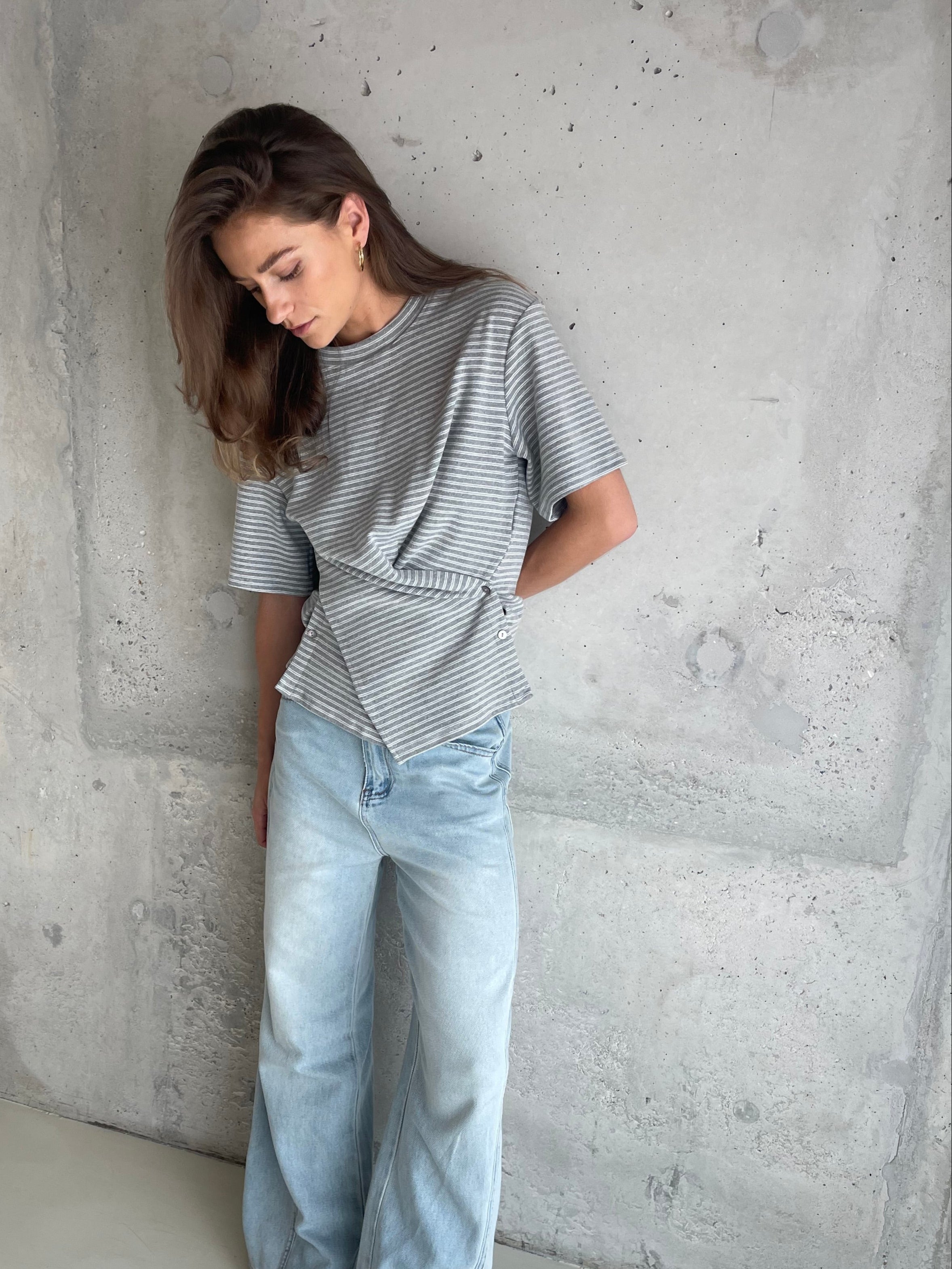 Alyse | Wrapped Tshirt Grey
