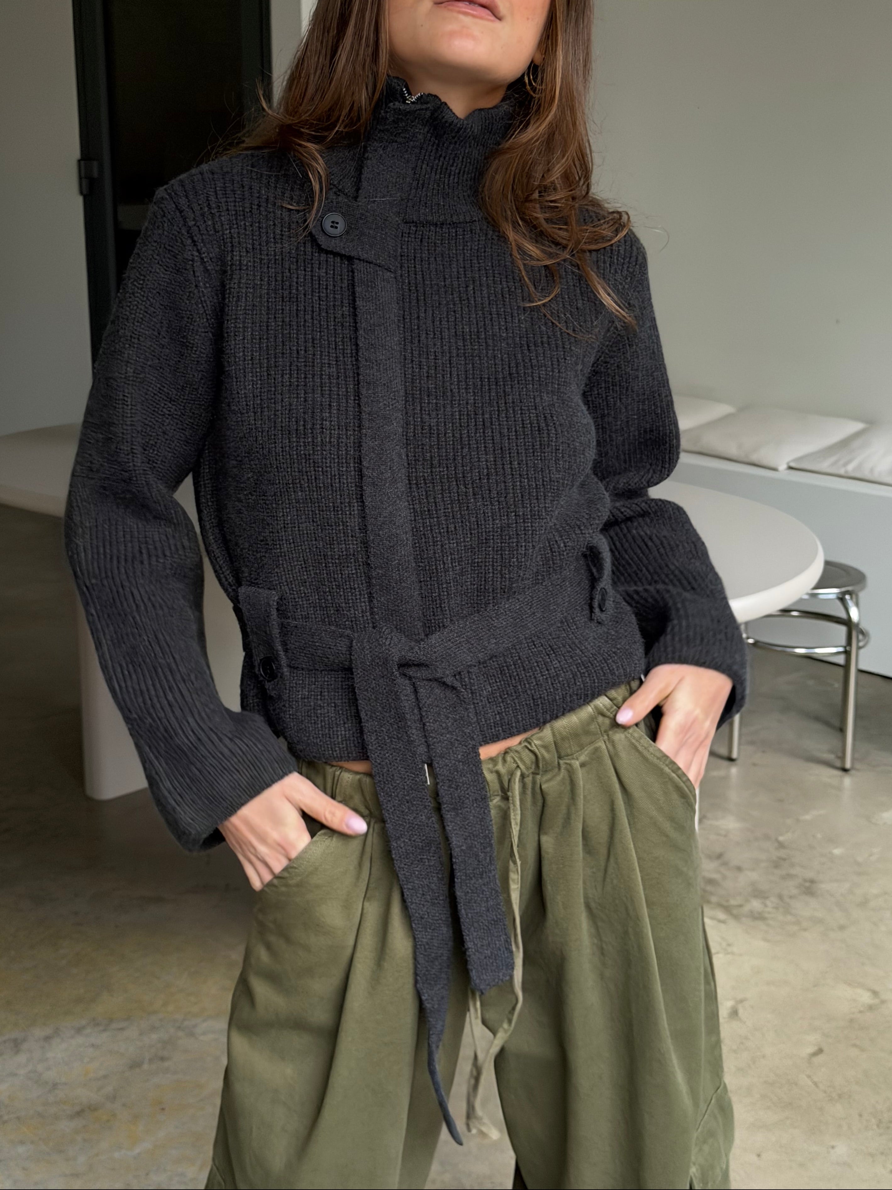 Bobby | High Neck Zipped Knitted Vest - Grey