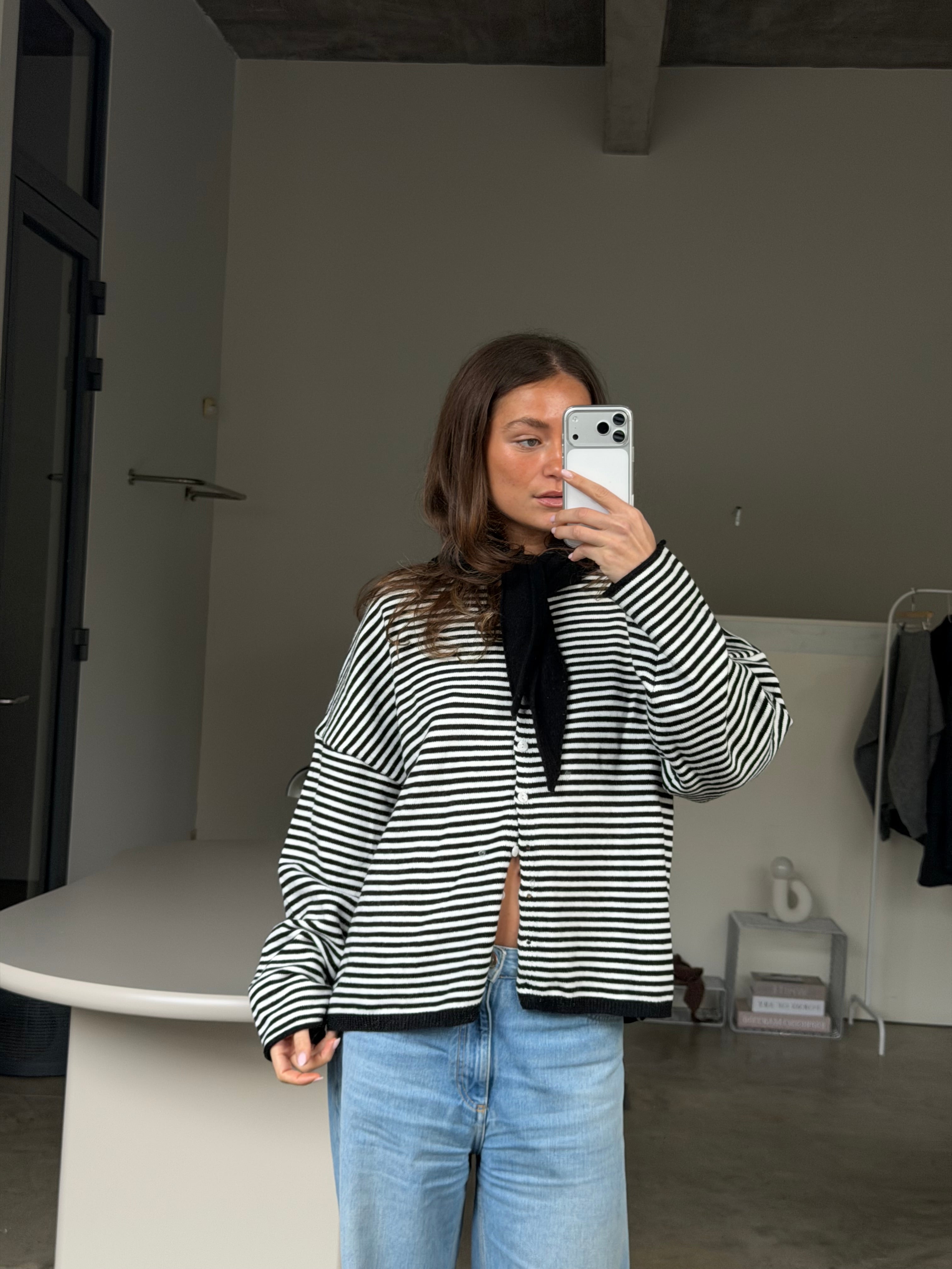 Wool Triangle Scarf - Black