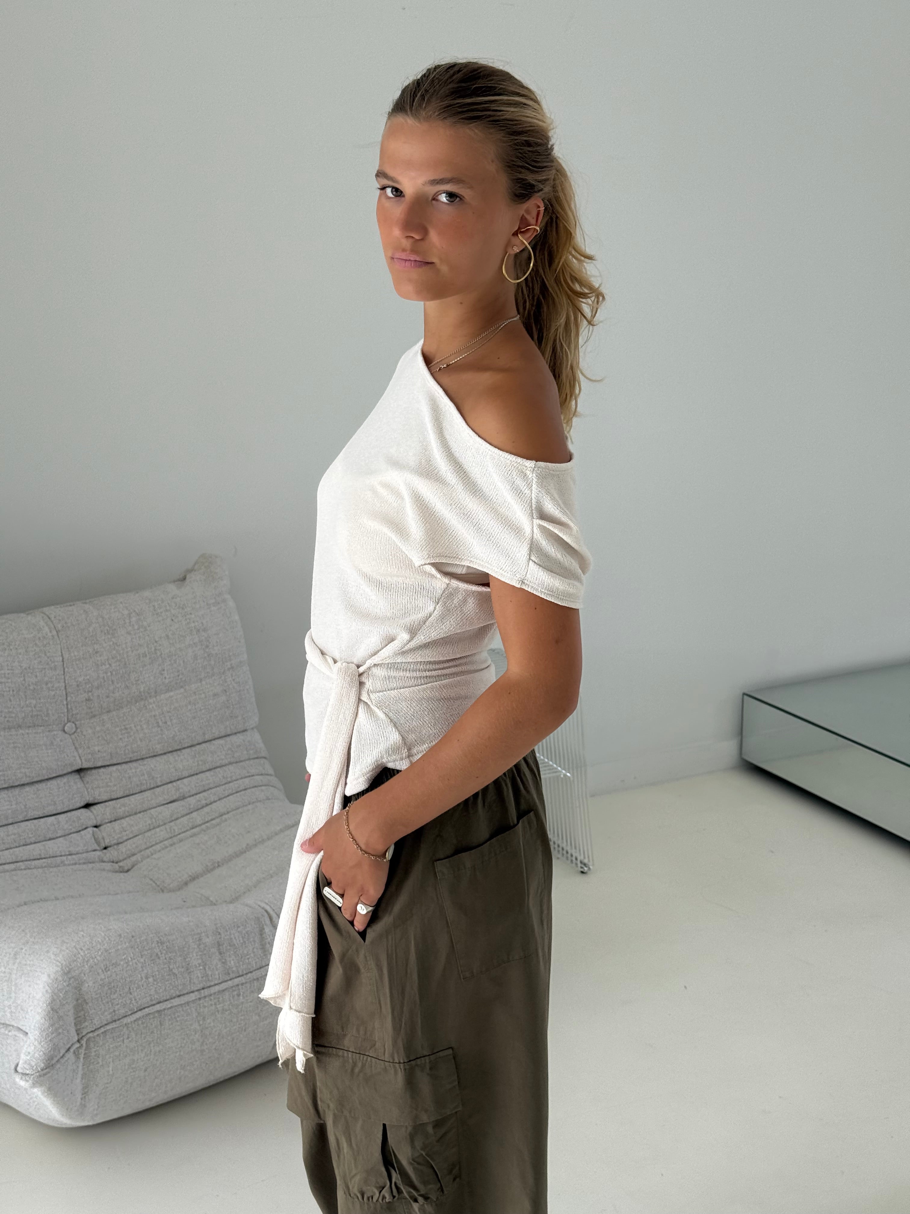 Athena | Off Shoulder Knitted Belt Top