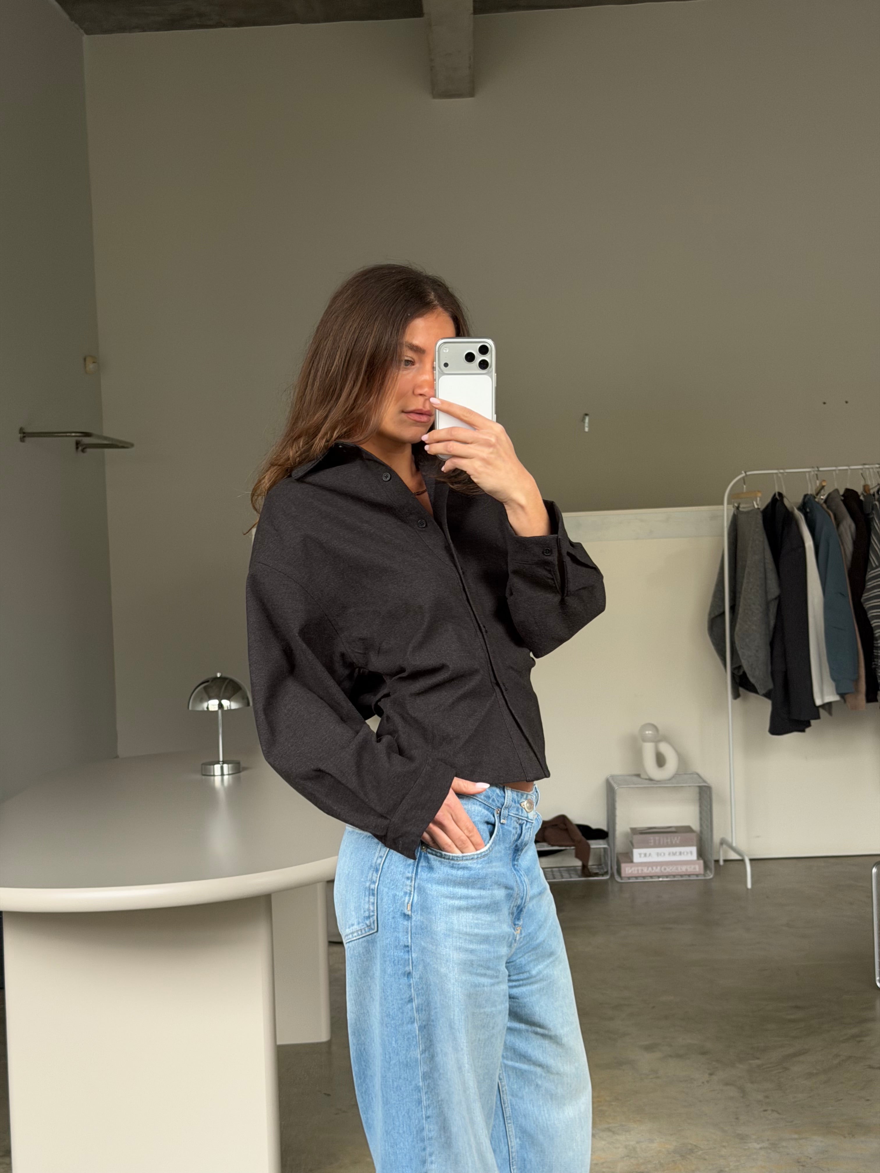 Aada | Cinched Waist Pleated Back Blouse