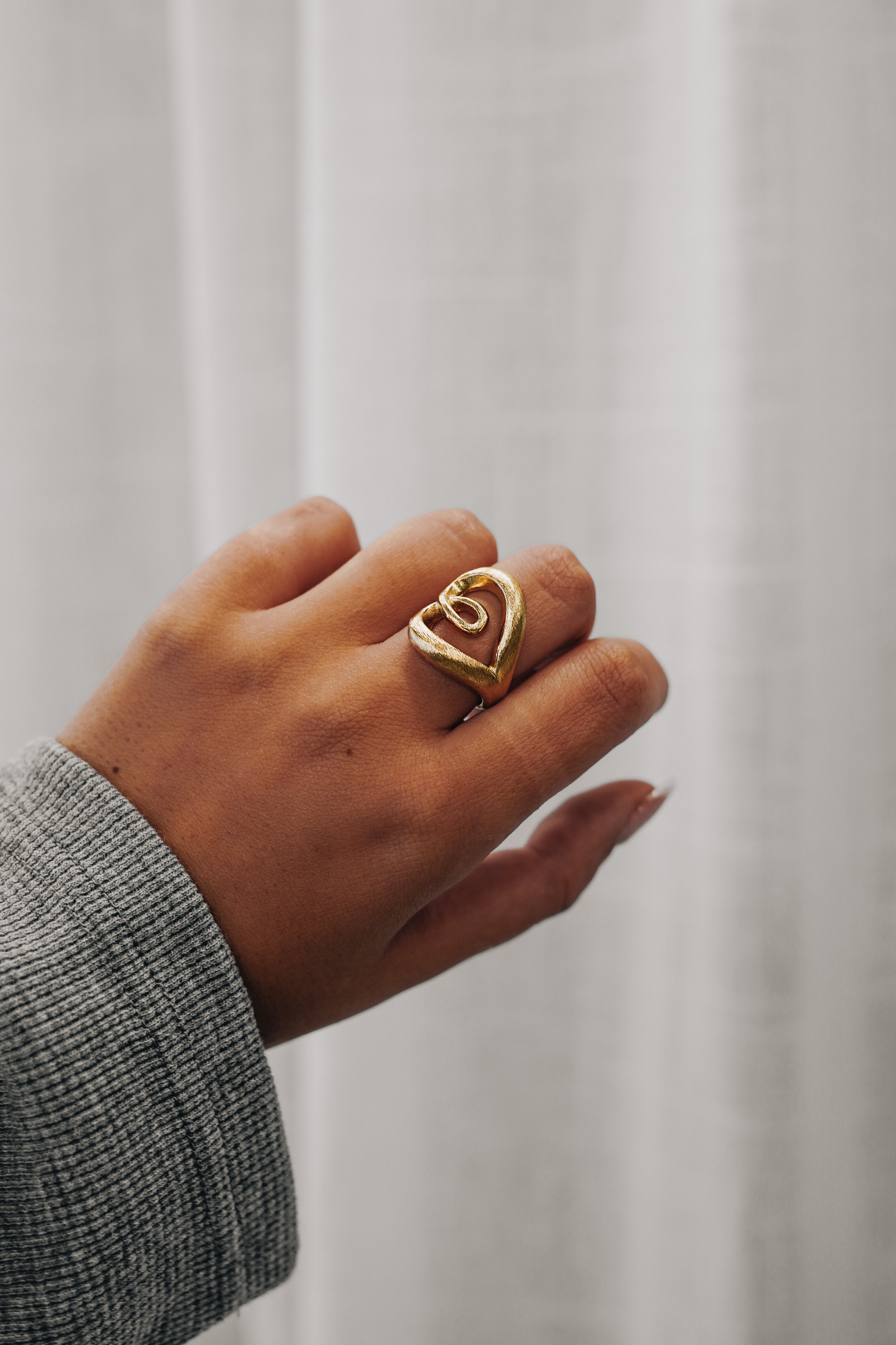 Lyra | Twist Ring - Gold