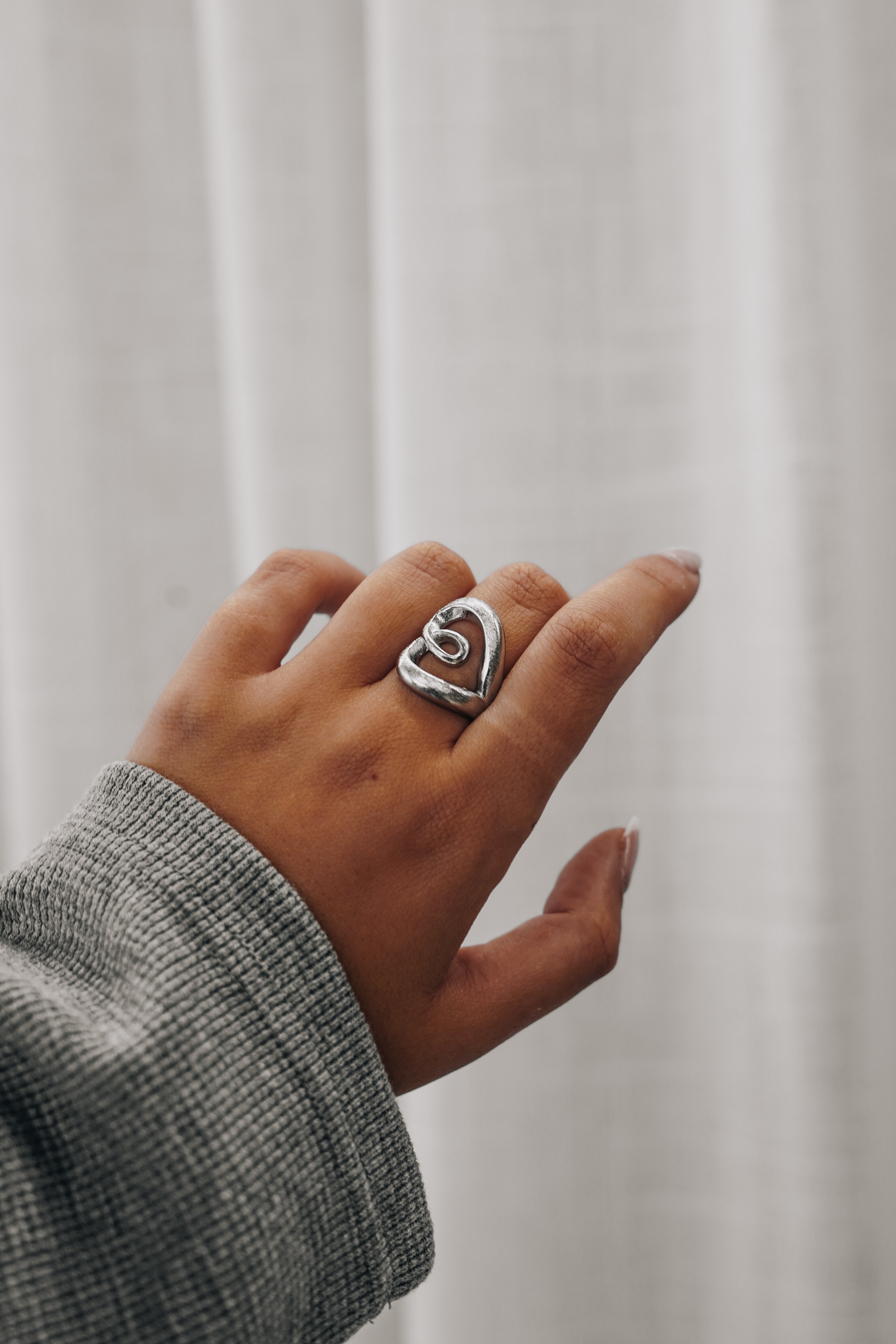 Lyra | Twist Ring - Silver