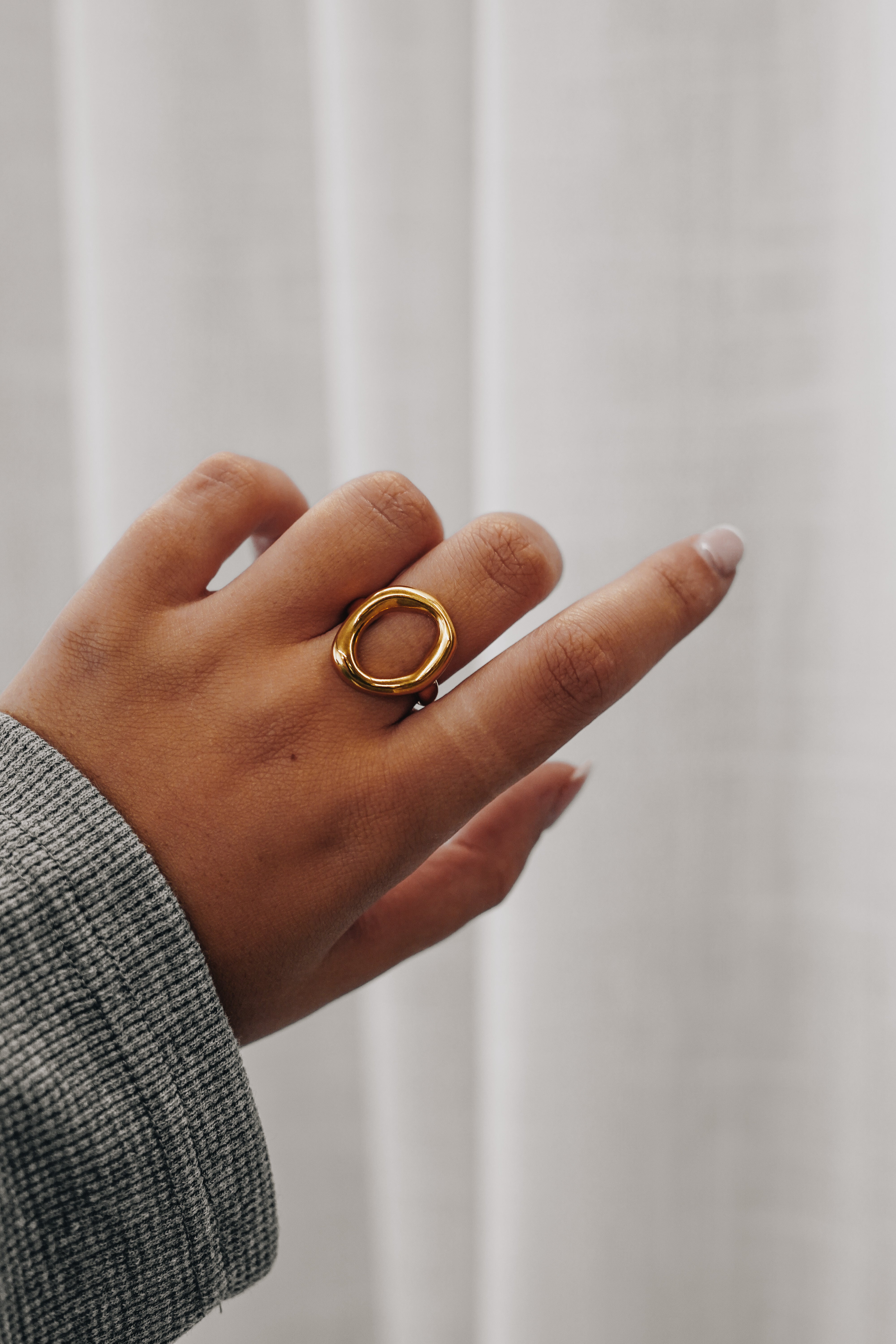 Luna | Hoop Ring - Gold