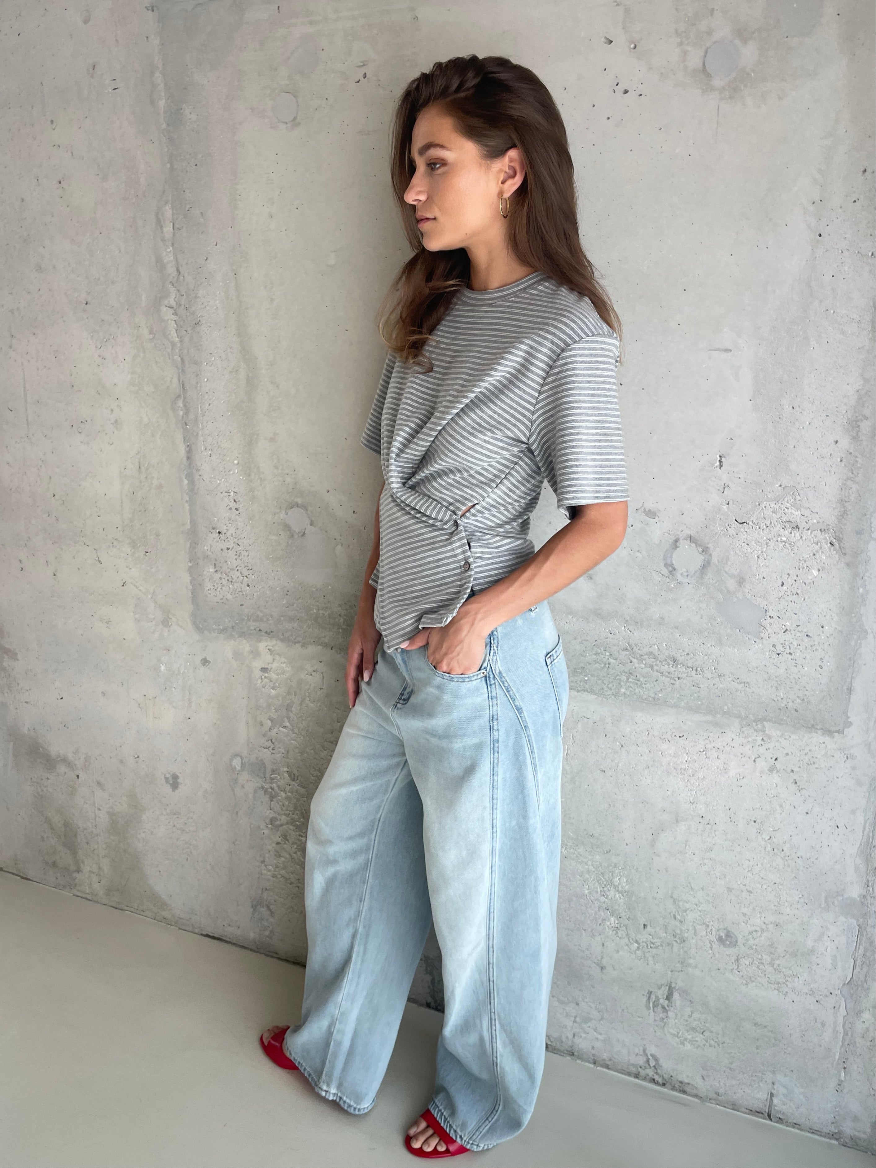 Alyse | Wrapped Tshirt Grey