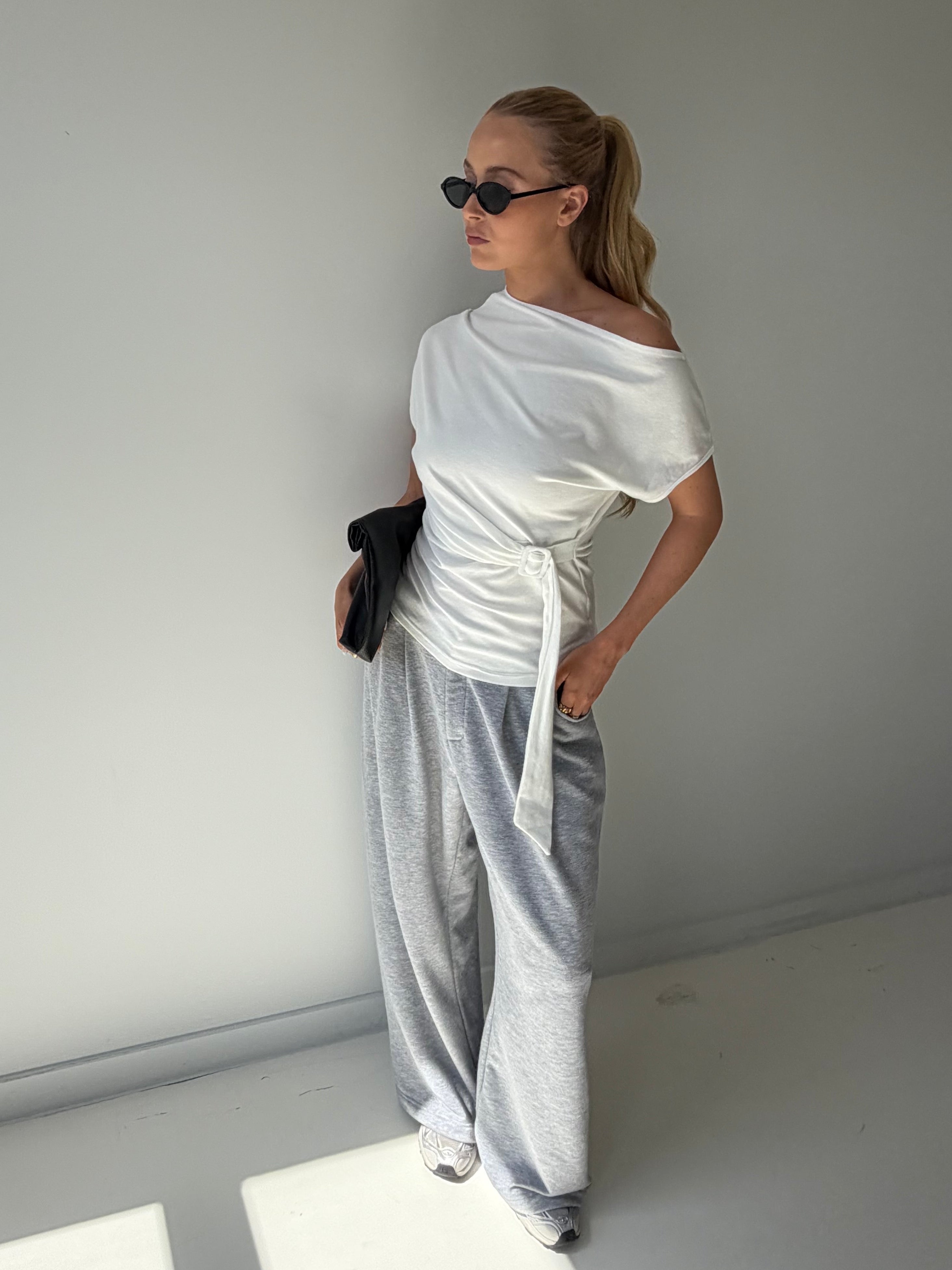 Ary | Belted Top White