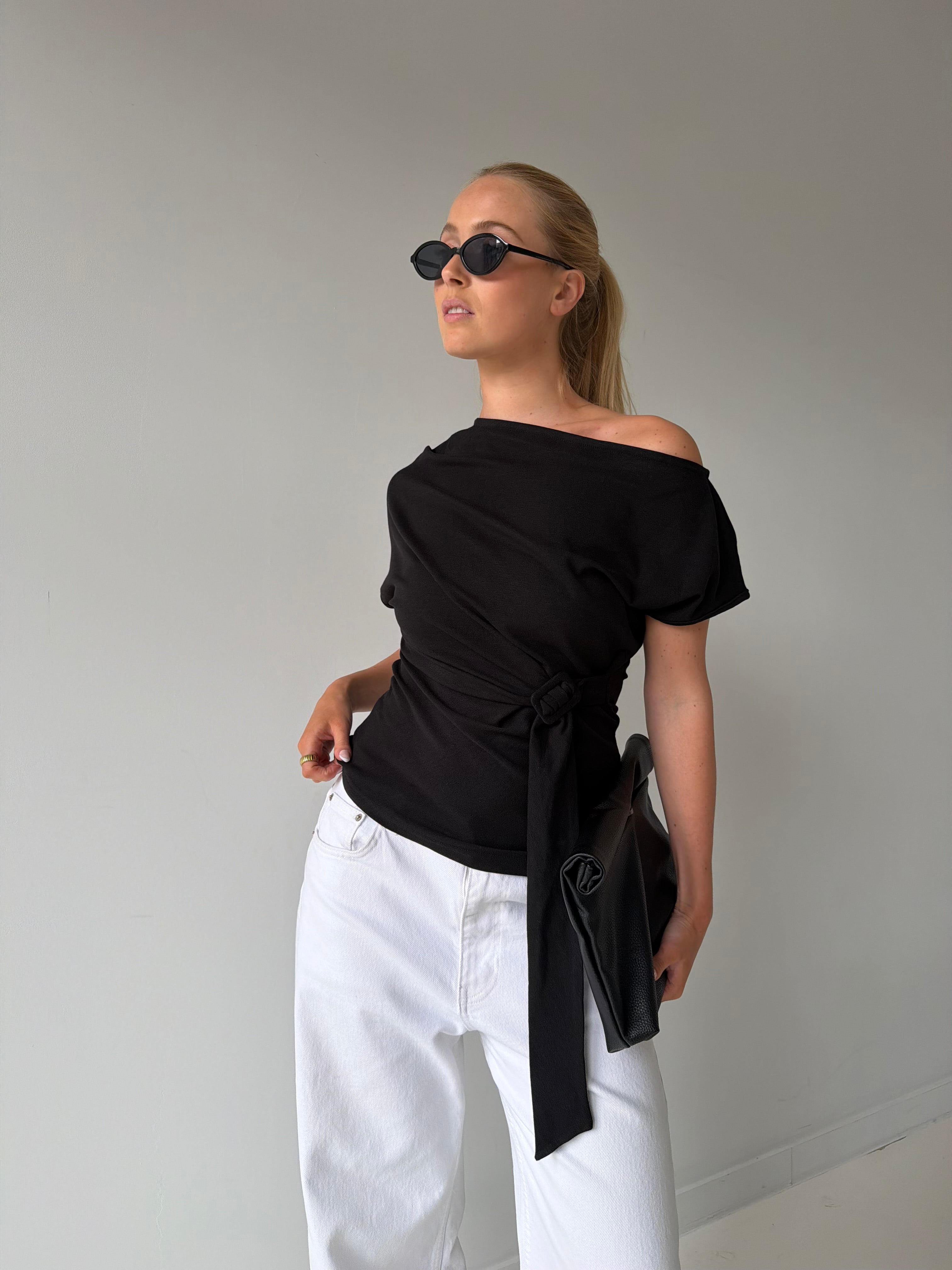 Ary | Belted Top Black