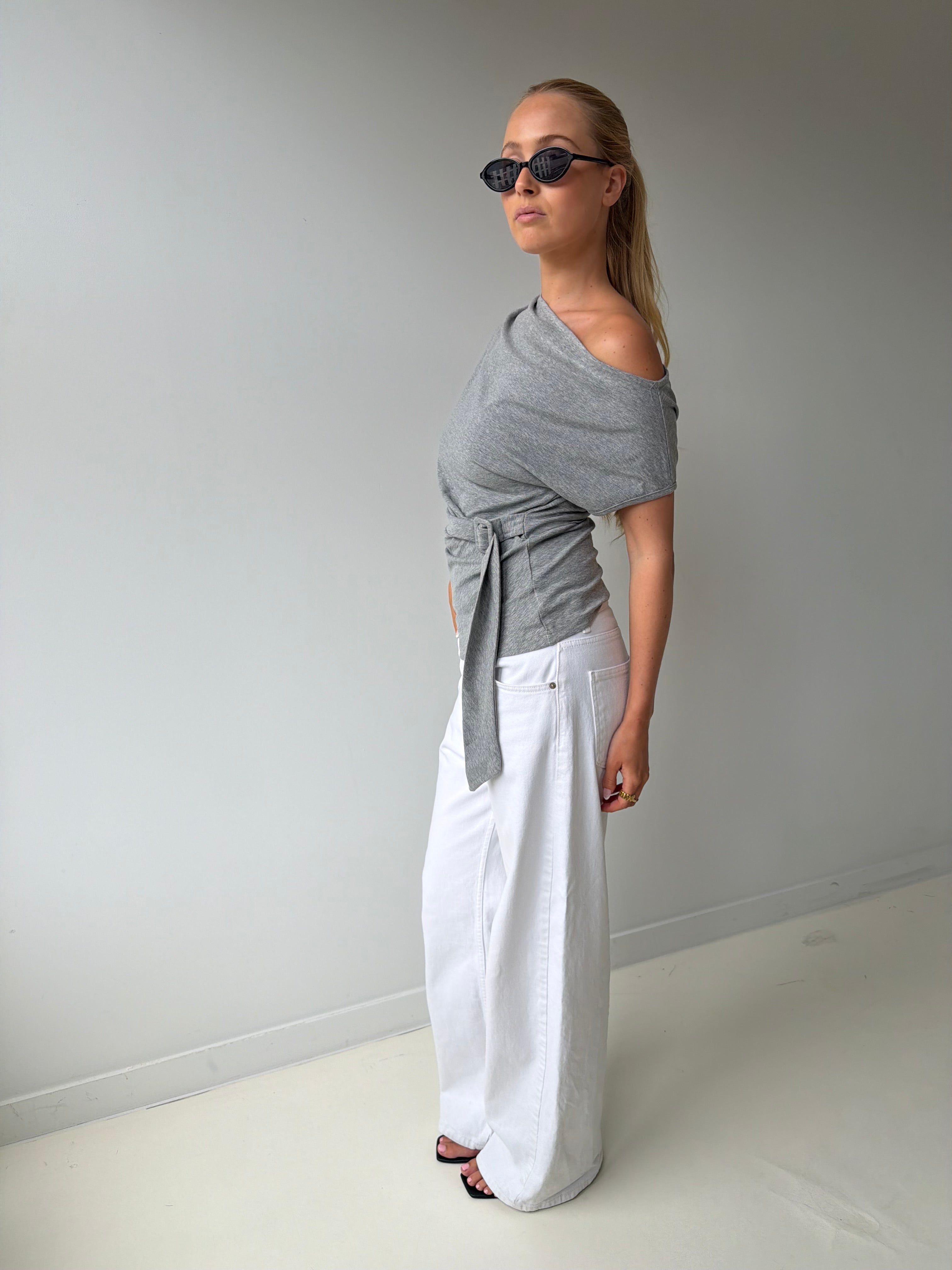 Ary | Belted Top Grey