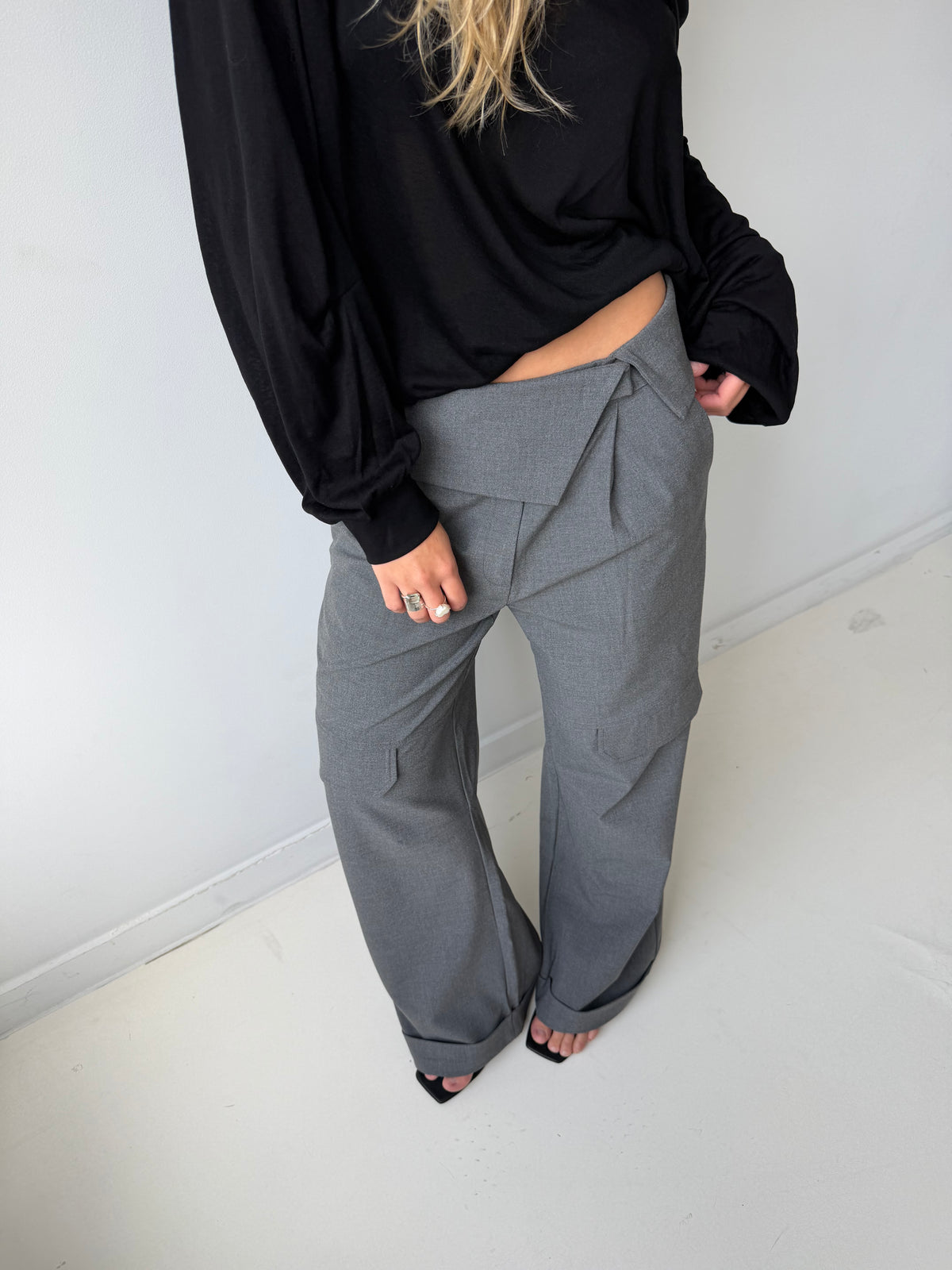 Paisley | Cargo Trousers Dark Grey