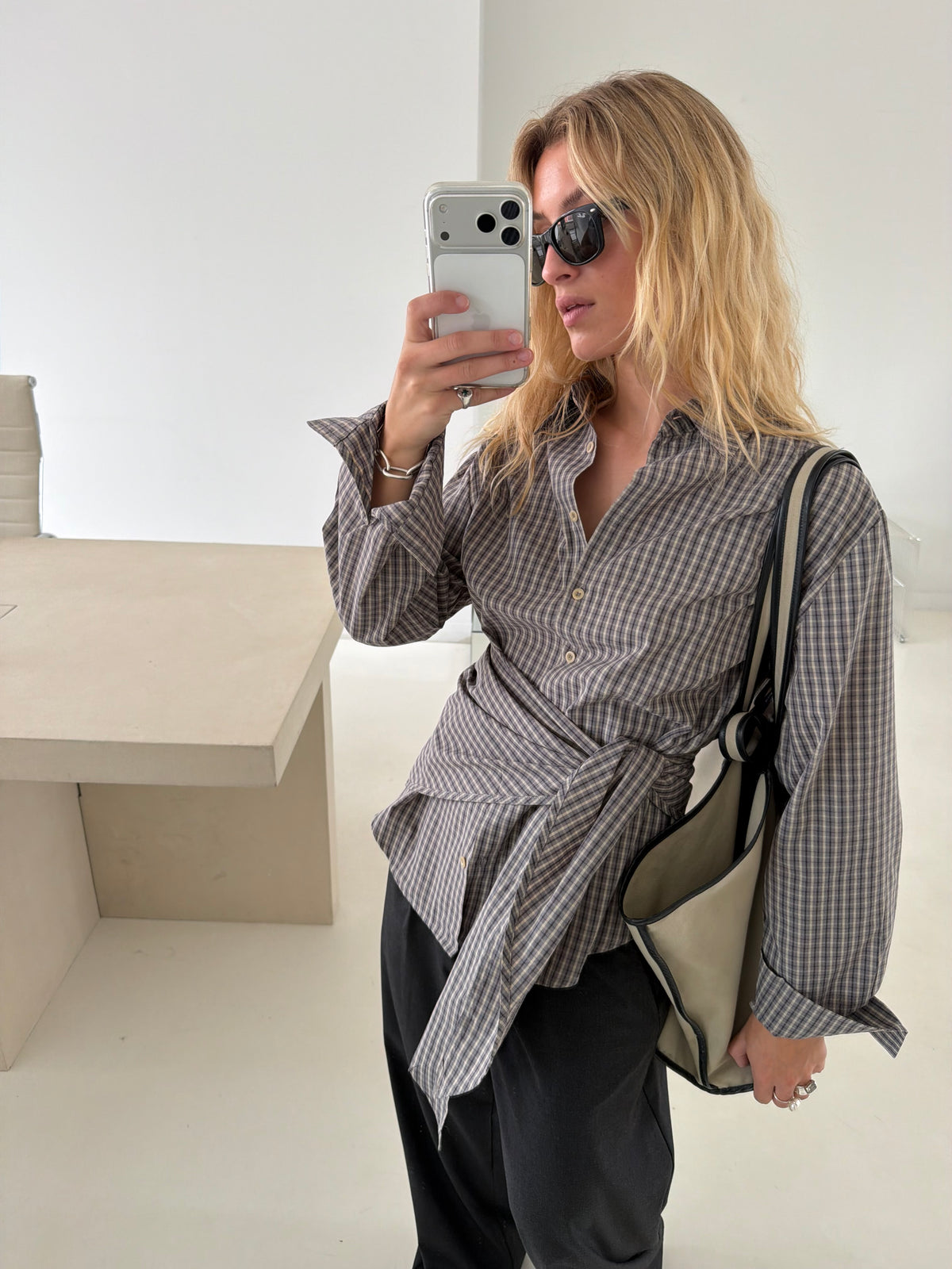 Archer | Checked shirt with scarf - Beige