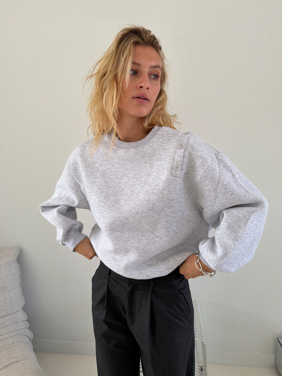 Bailey | Buttoned Sweatshirt
