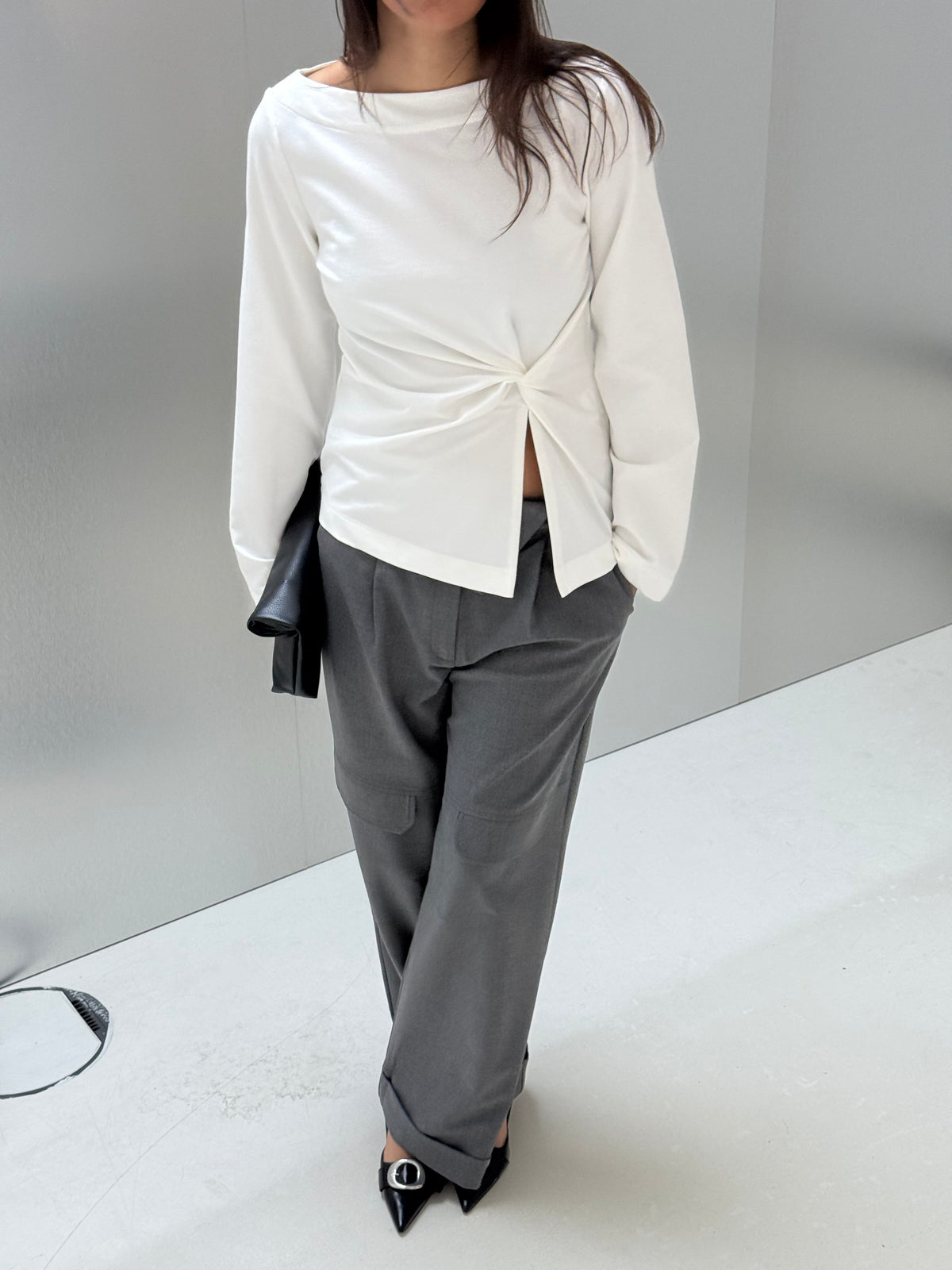 April | Twisted Bootcut Neck Top