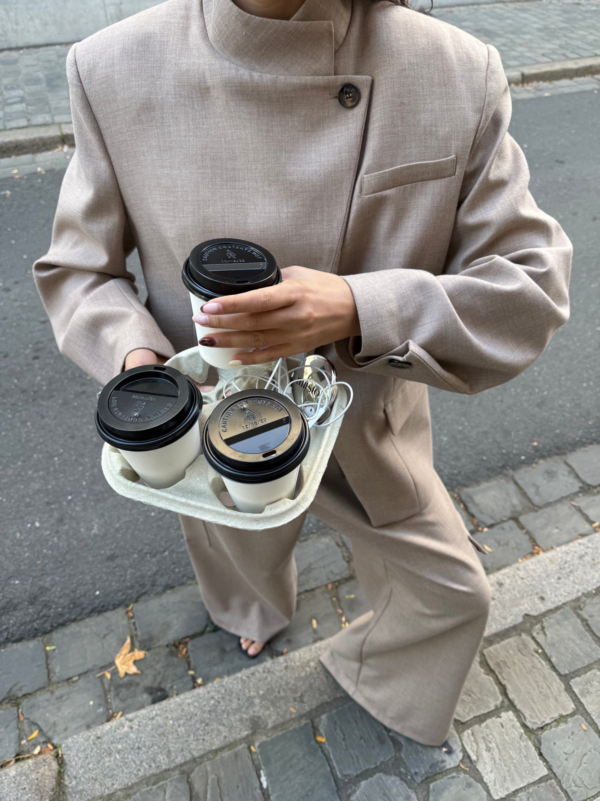 Parker | Cargo Trousers - Beige