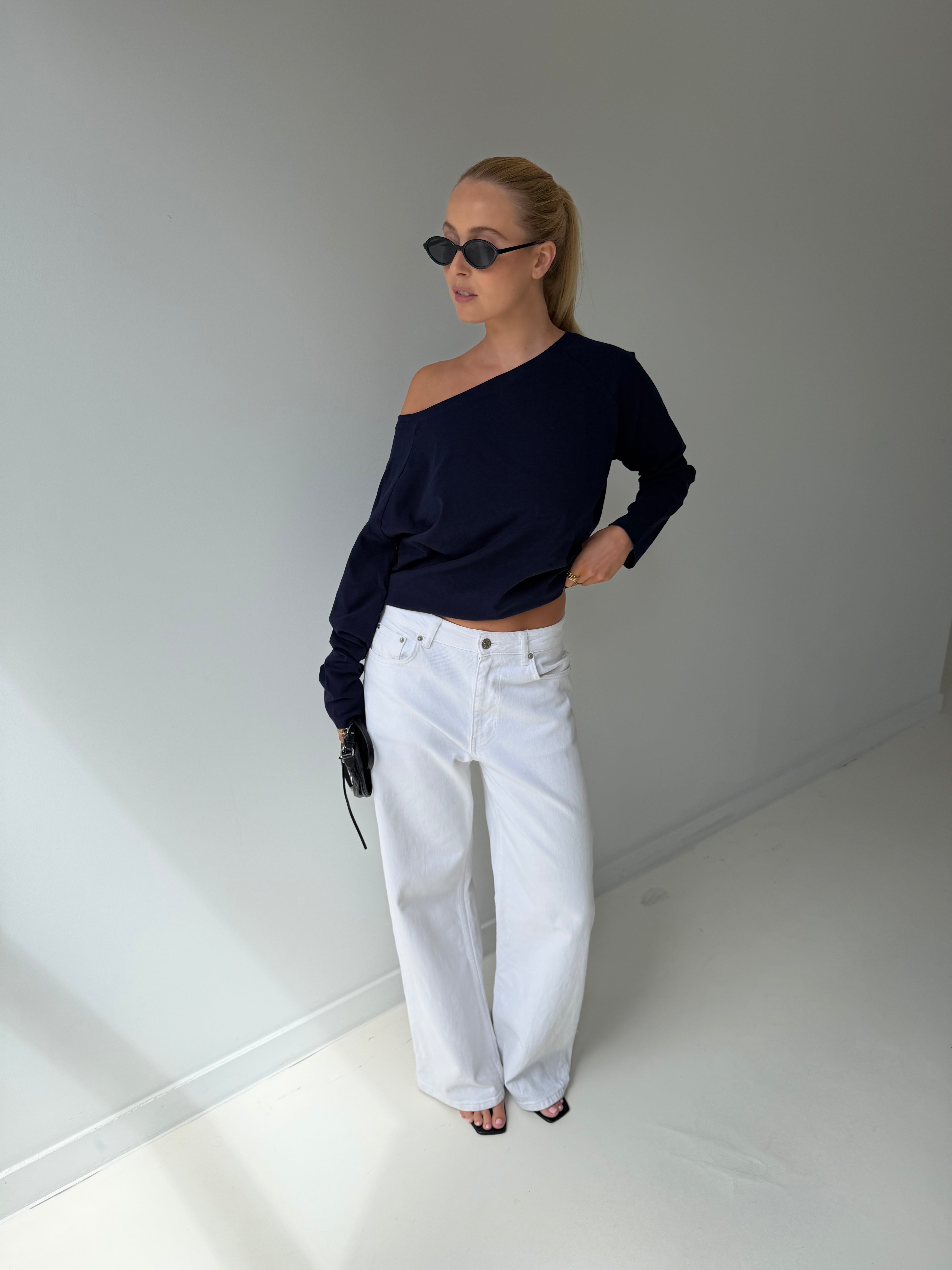 Aris | One Shoulder Longsleeve Top - Navy