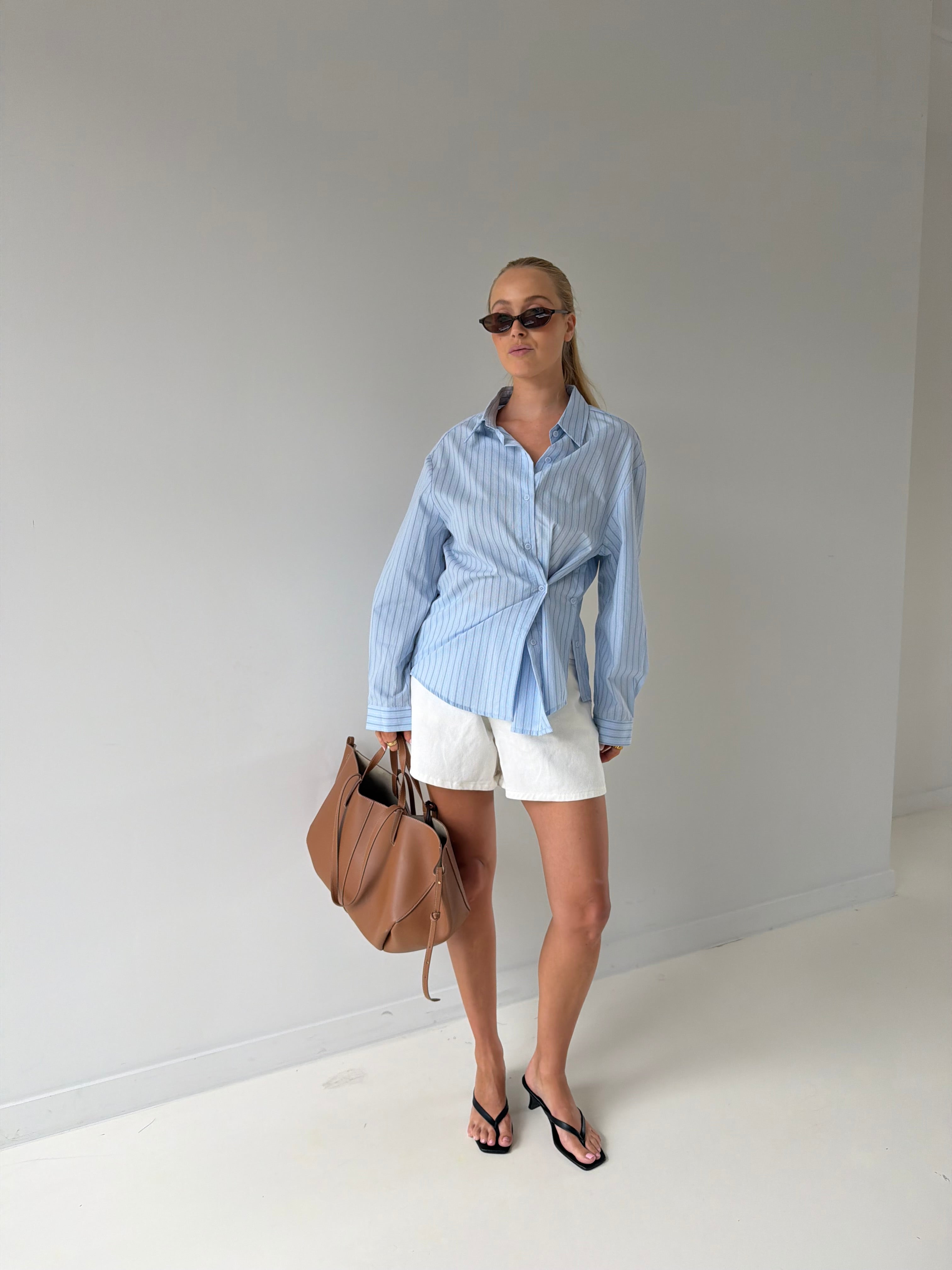 Poppy | Denim Wide Shorts White