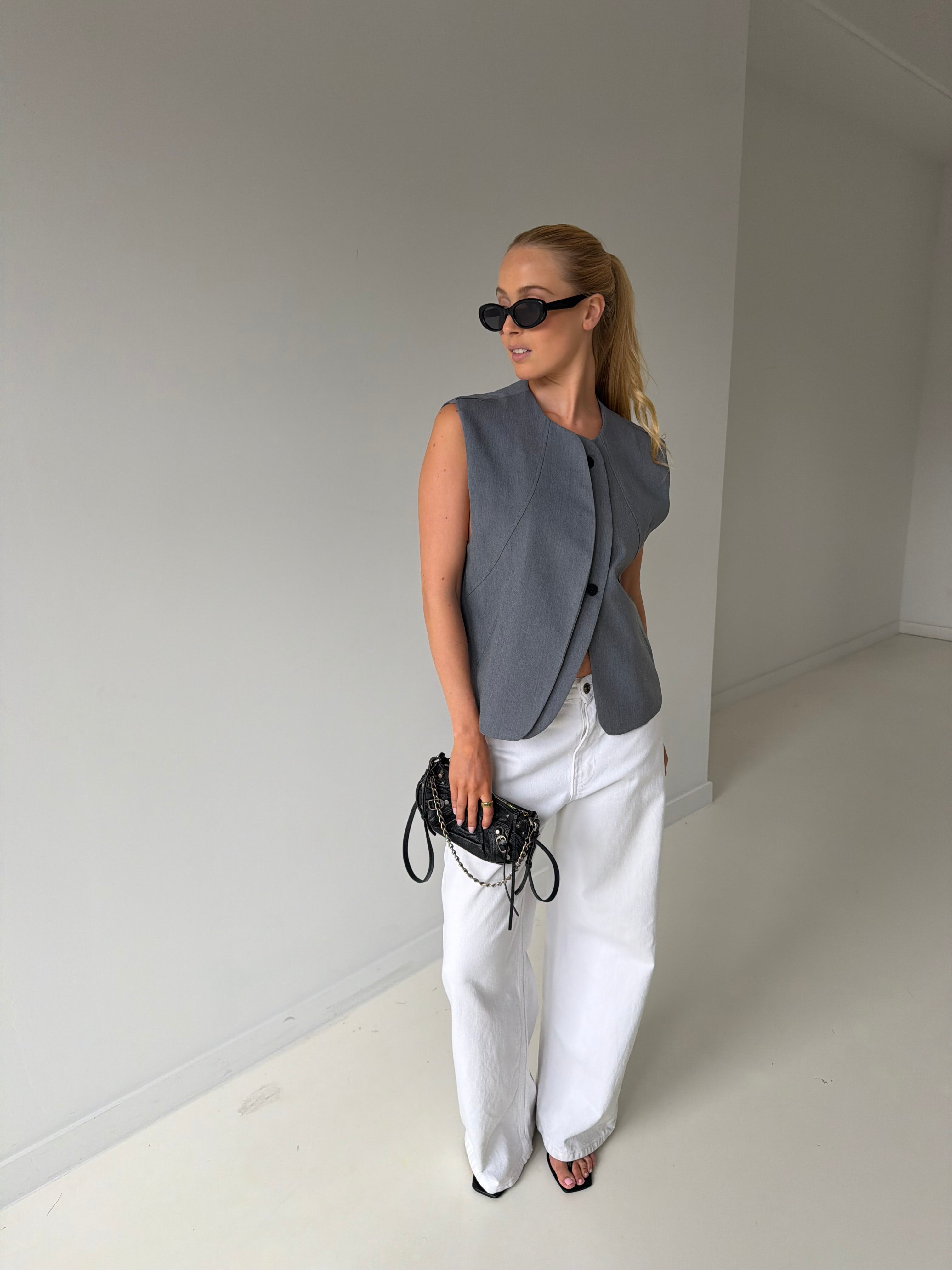 Emma | Double Layered Sleeveless Vest
