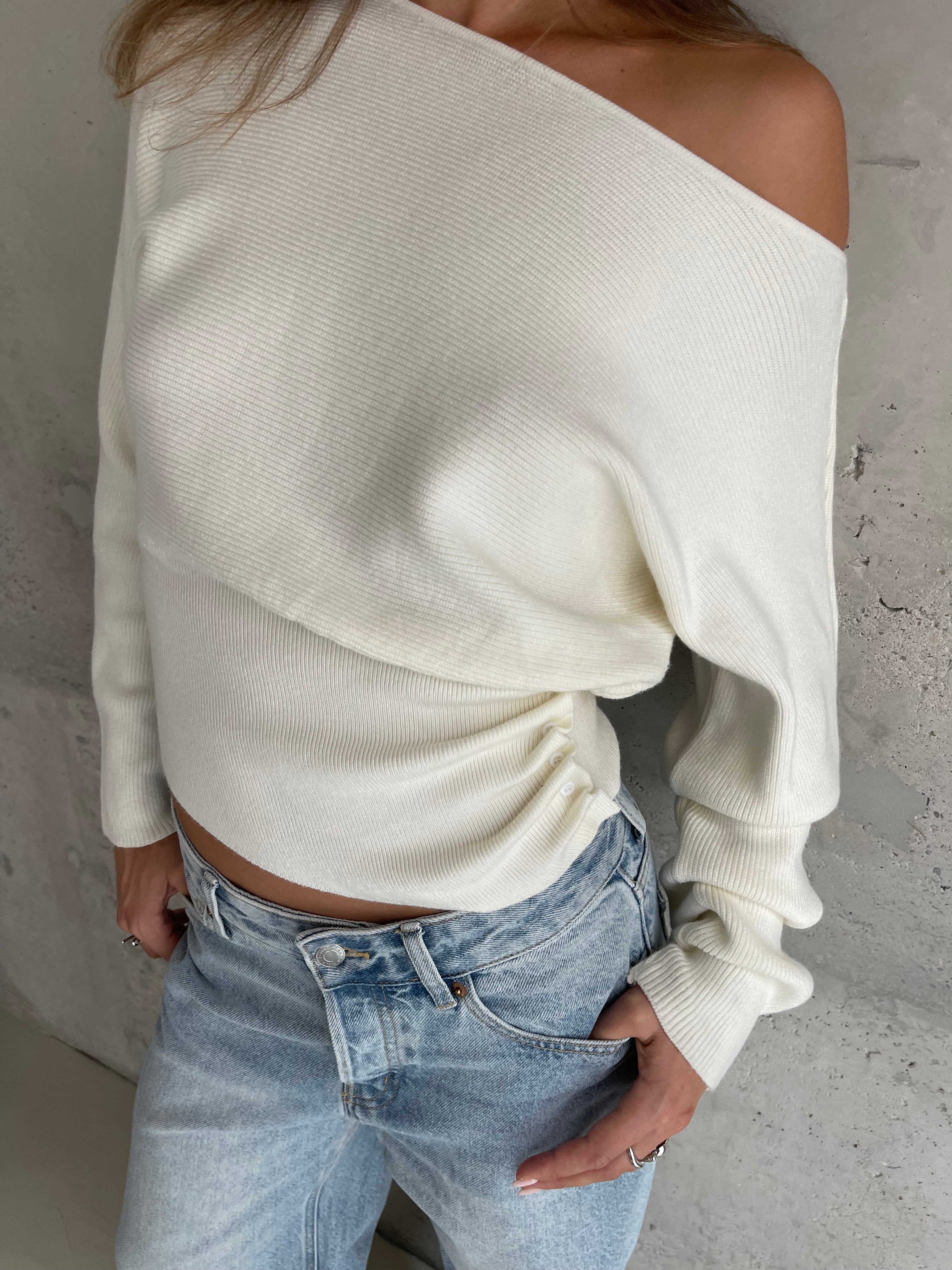 Brex | One Shoulder Pull