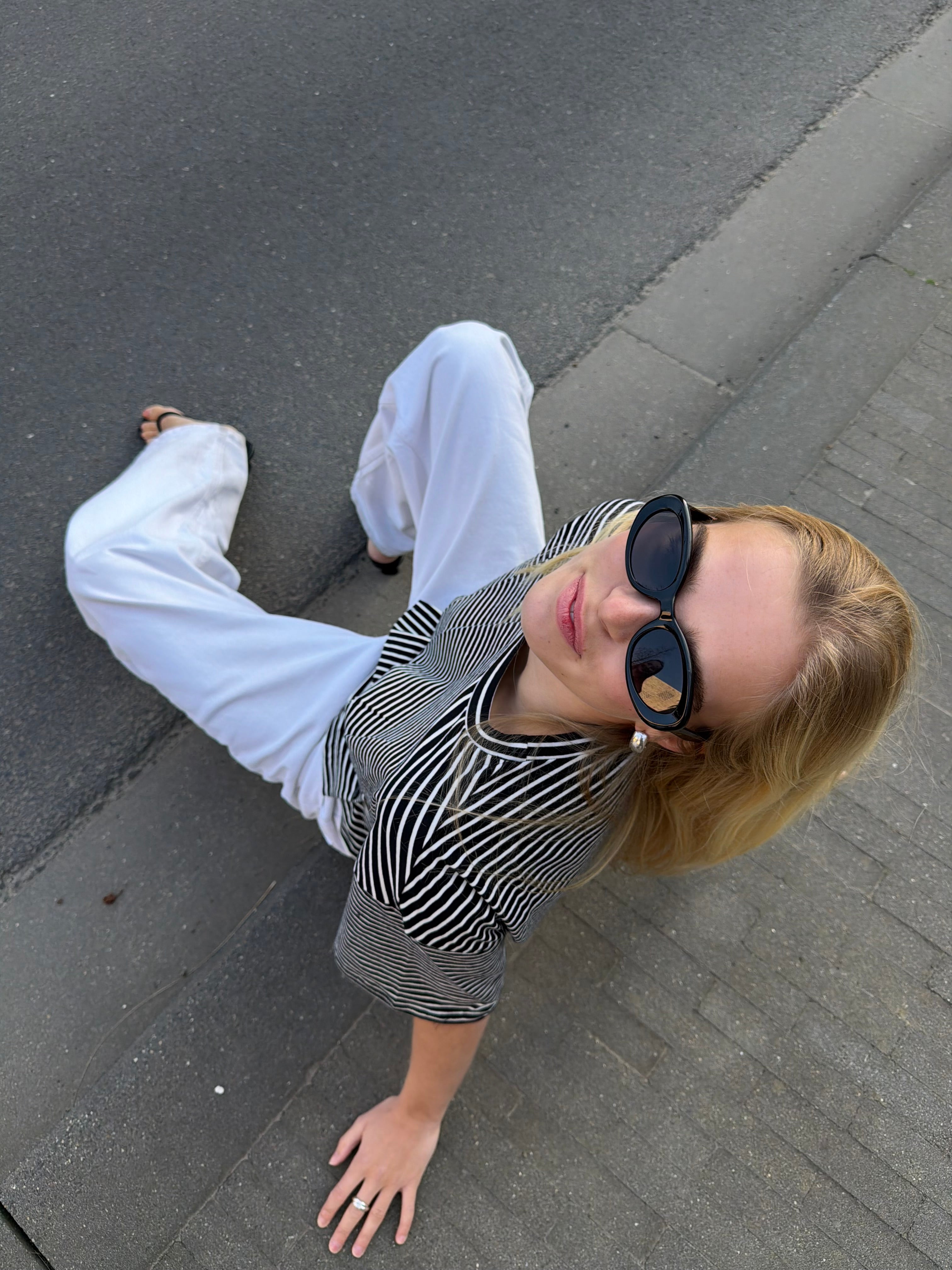 Alyse | Wrapped Tshirt Black