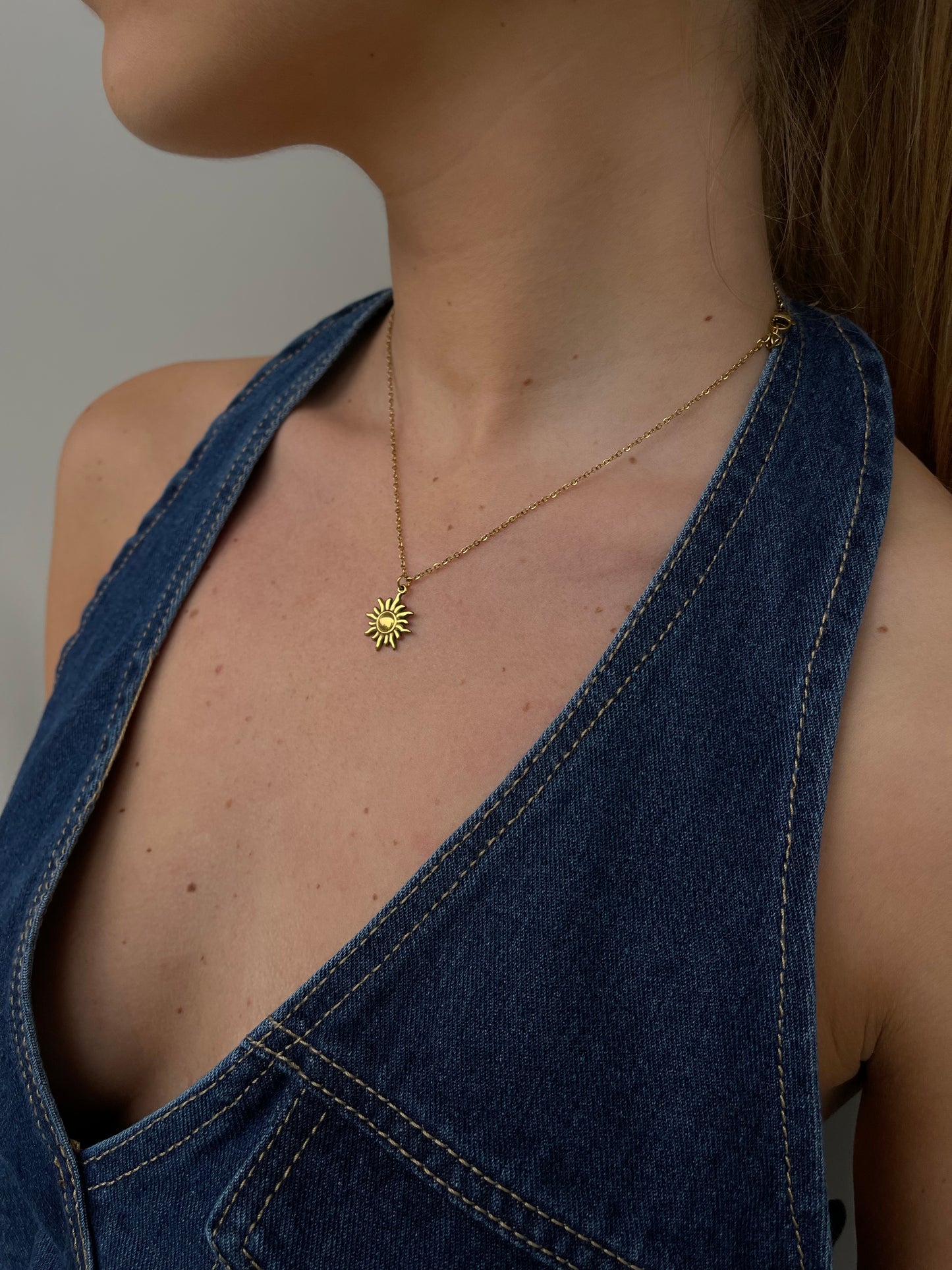 Madeline | Sun Small Necklace Gold Tone