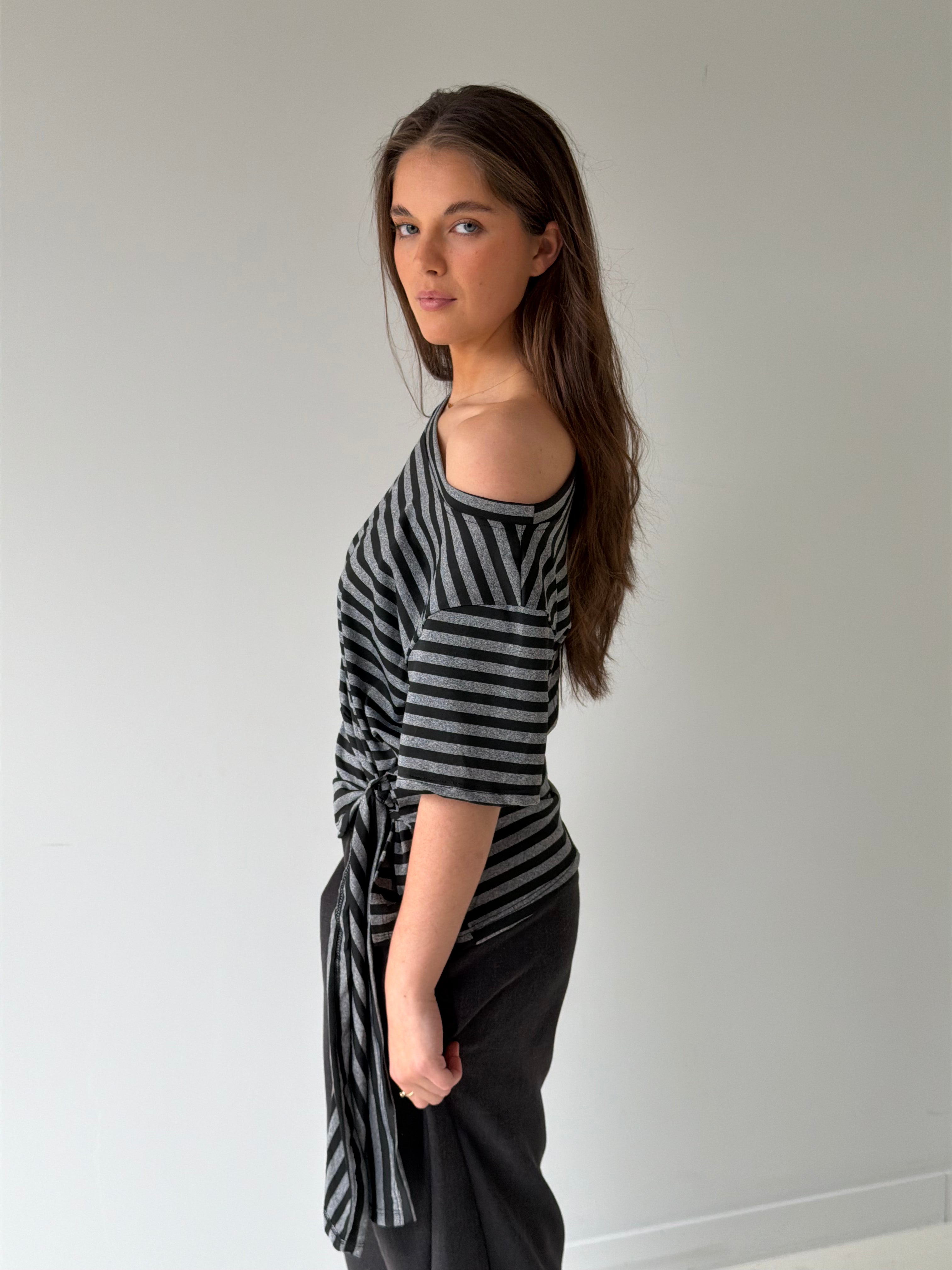 Ayleen | Striped Sied Tied Tshirt