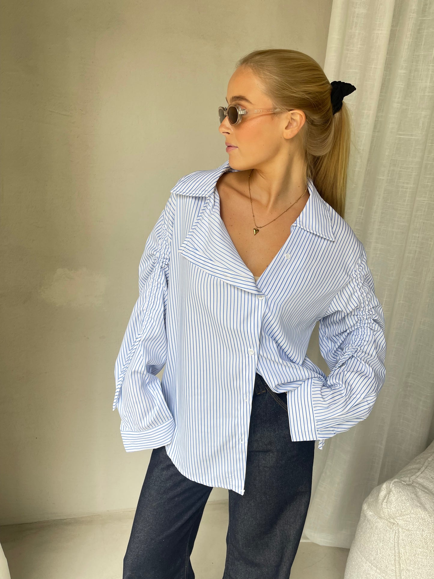 Ami | Relaxed Tied Striped Blouse