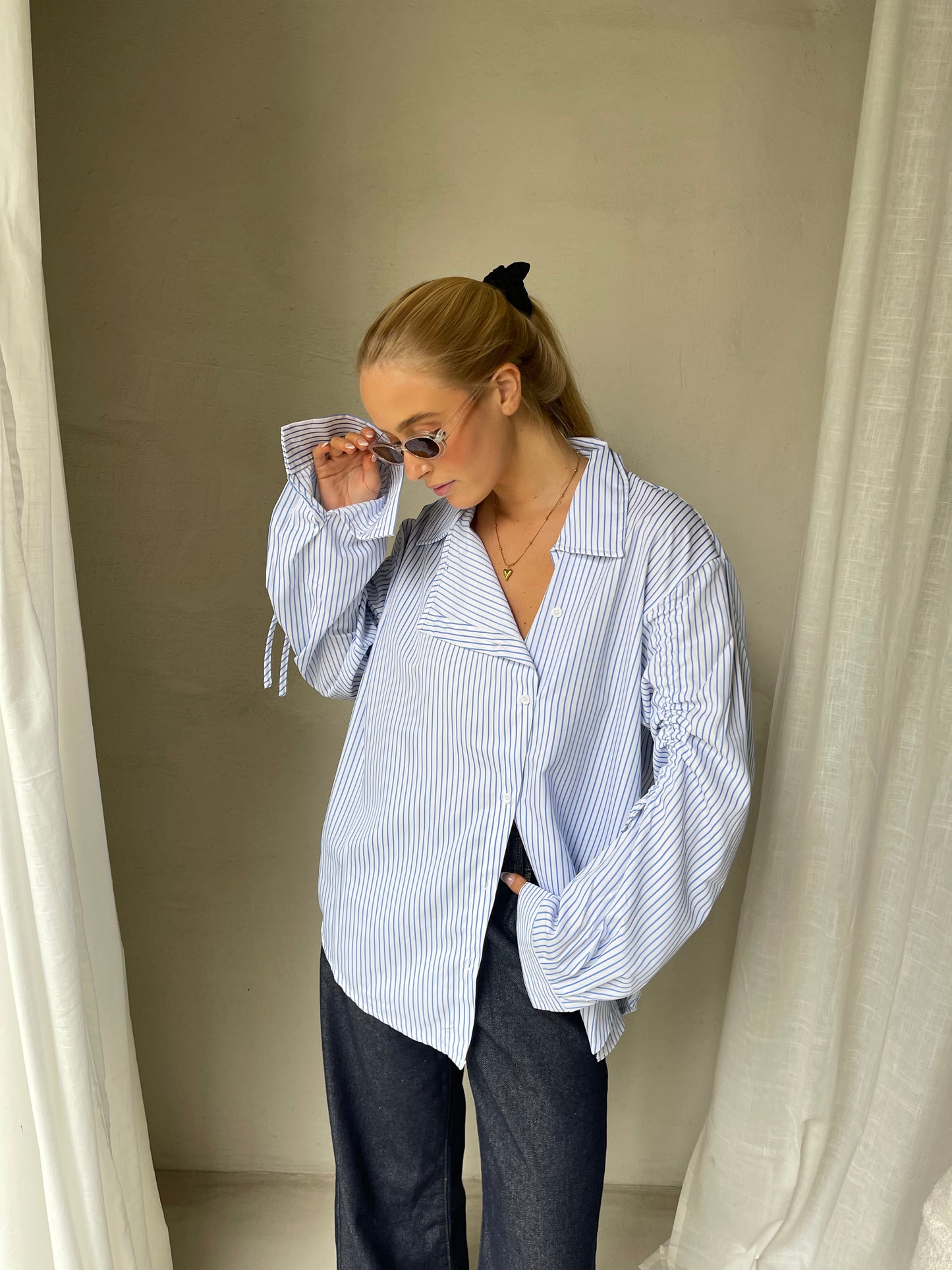 Ami | Relaxed Tied Striped Blouse