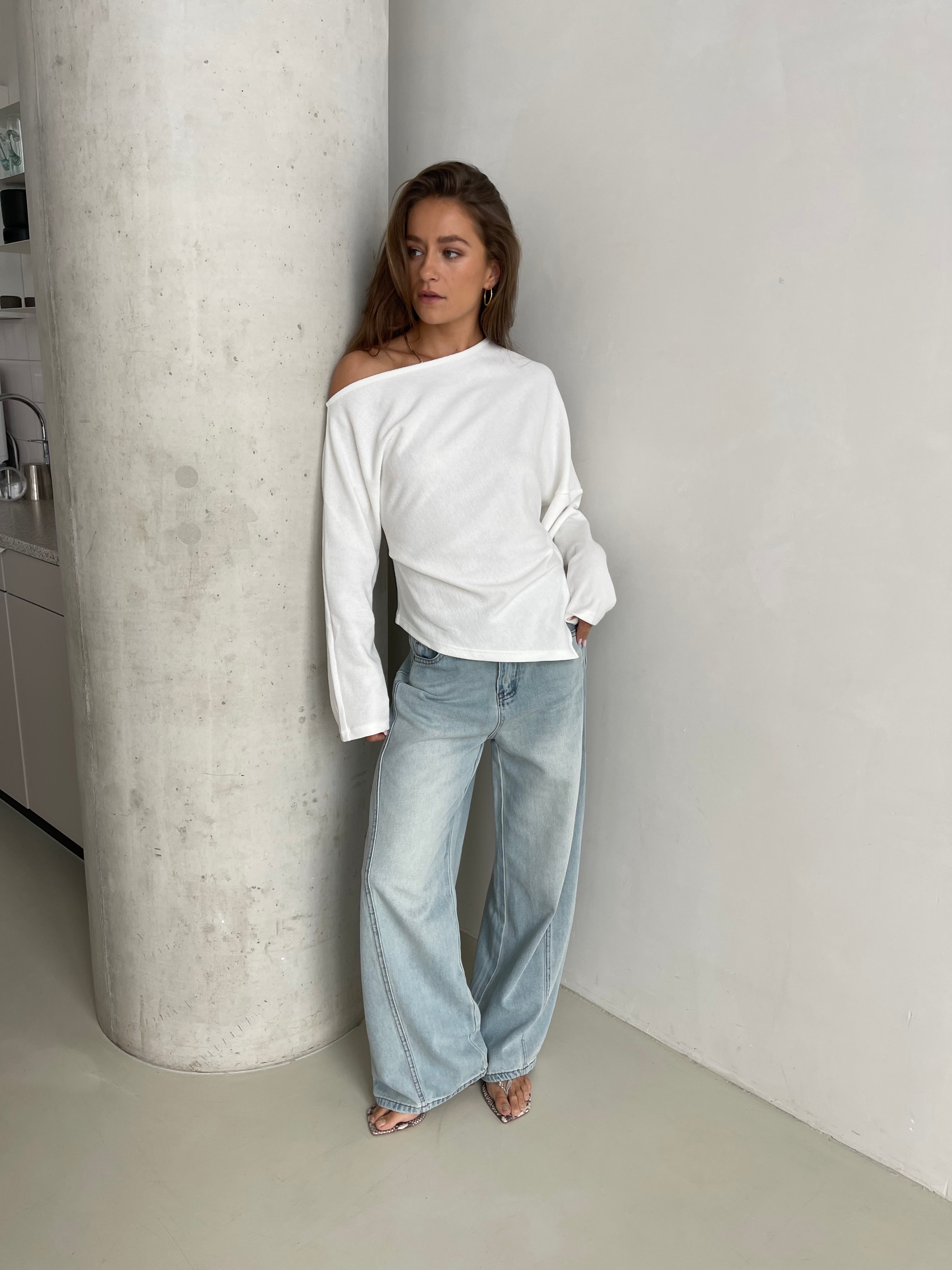 Asher | One Shoulder Top White