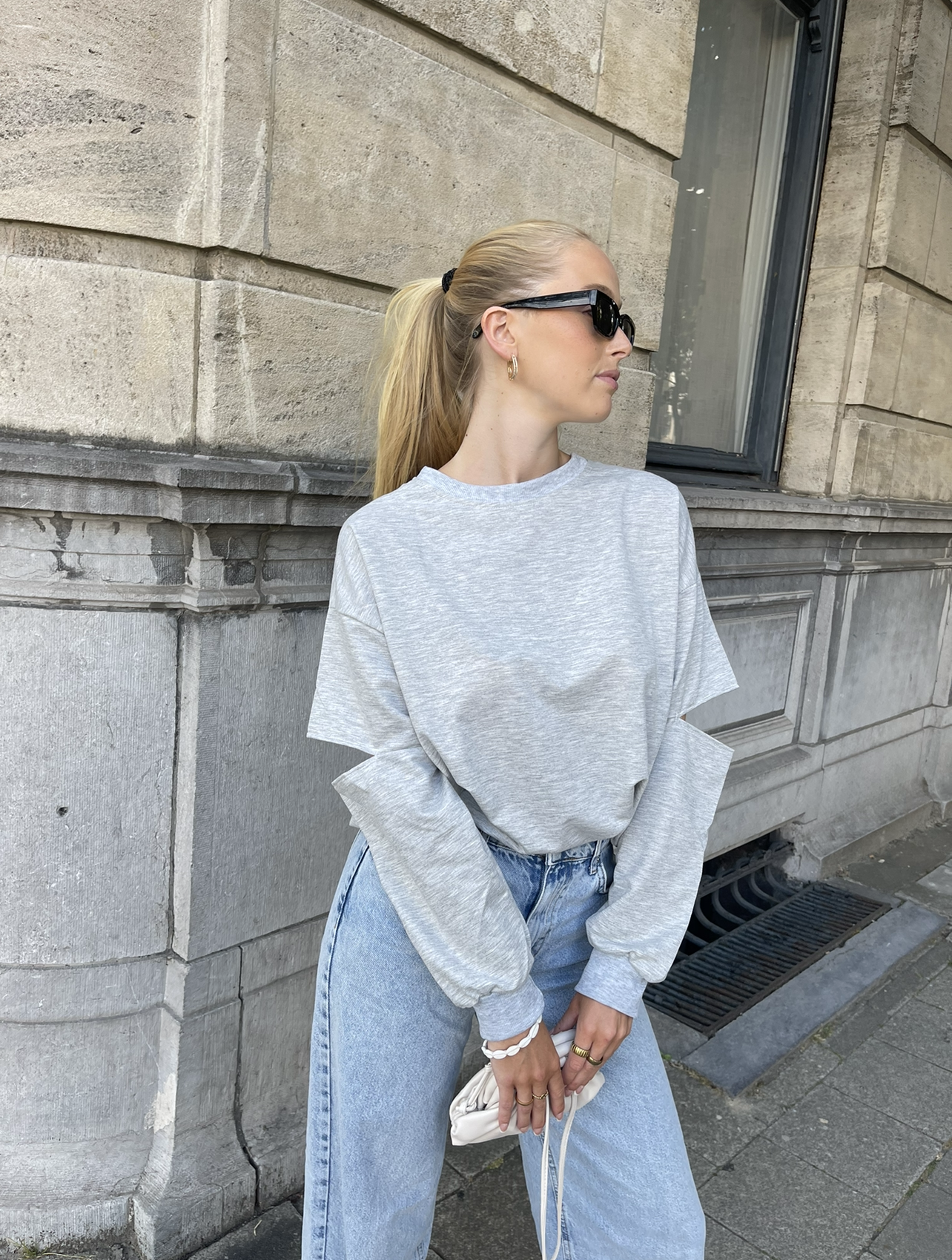 Bonnie | Cut-out sweater - Grey