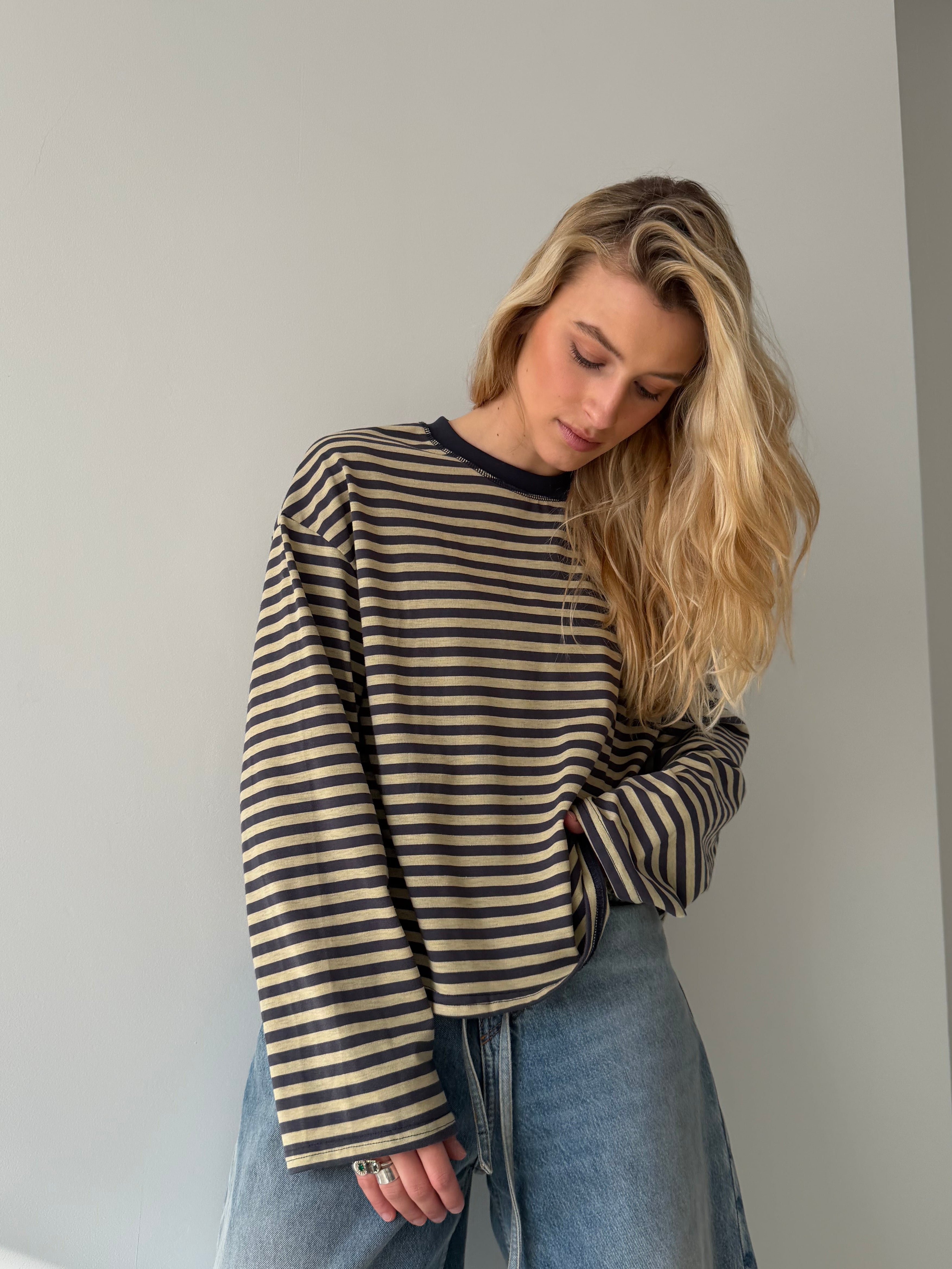Aurélie | Oversized Wide Sleeve Tshirt