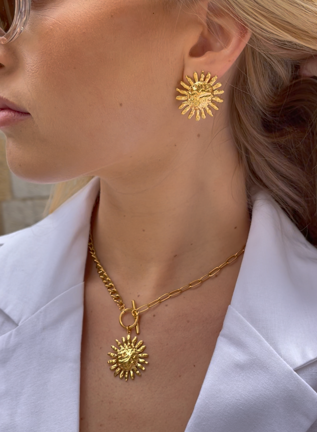 Mona | Sun Big Earring Gold Tone